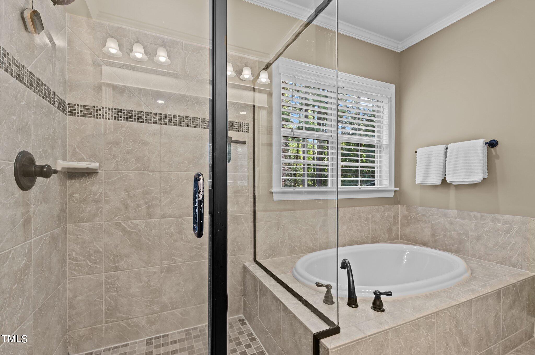 1008 Shasta Daisy Drive
