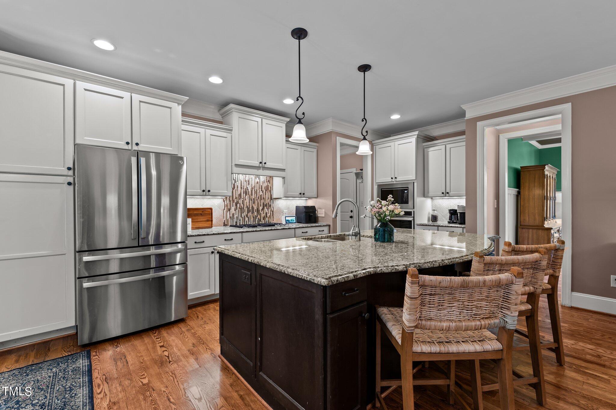 1008 Shasta Daisy Drive
