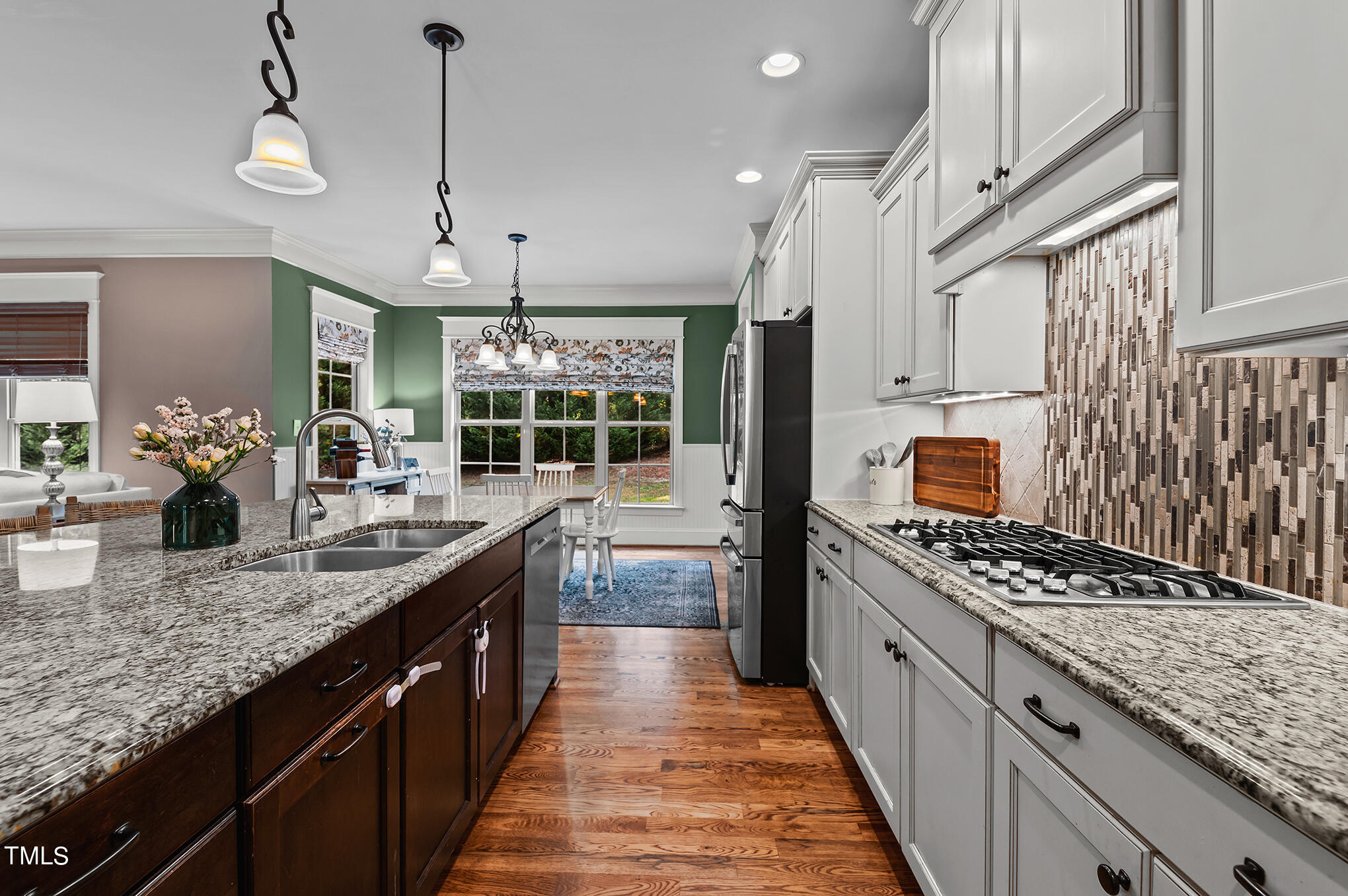 1008 Shasta Daisy Drive
