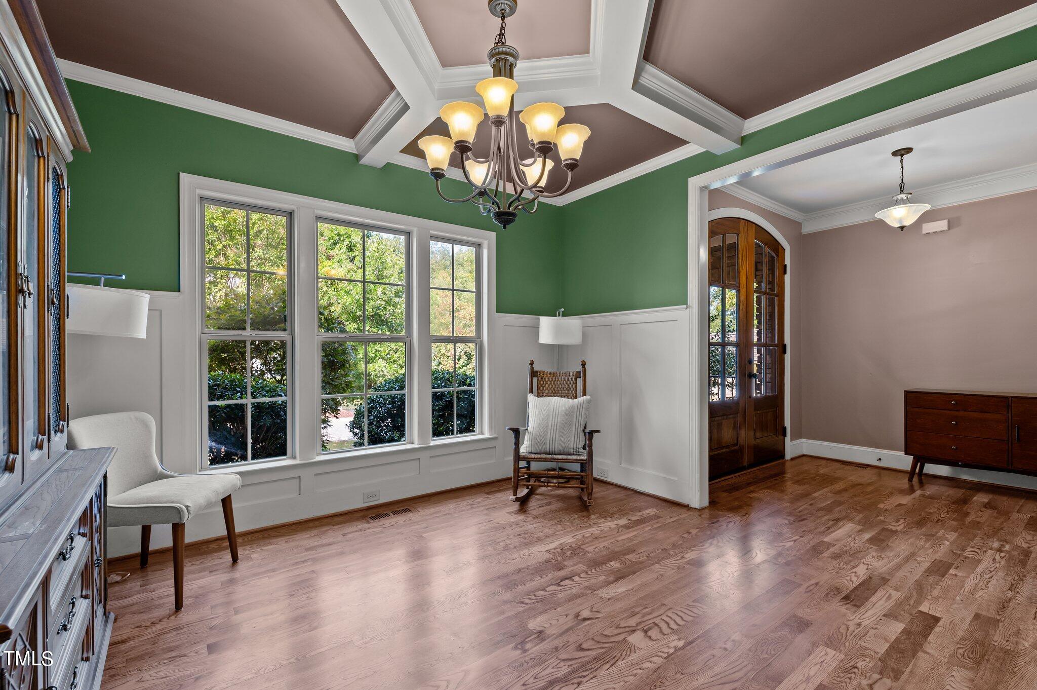 1008 Shasta Daisy Drive