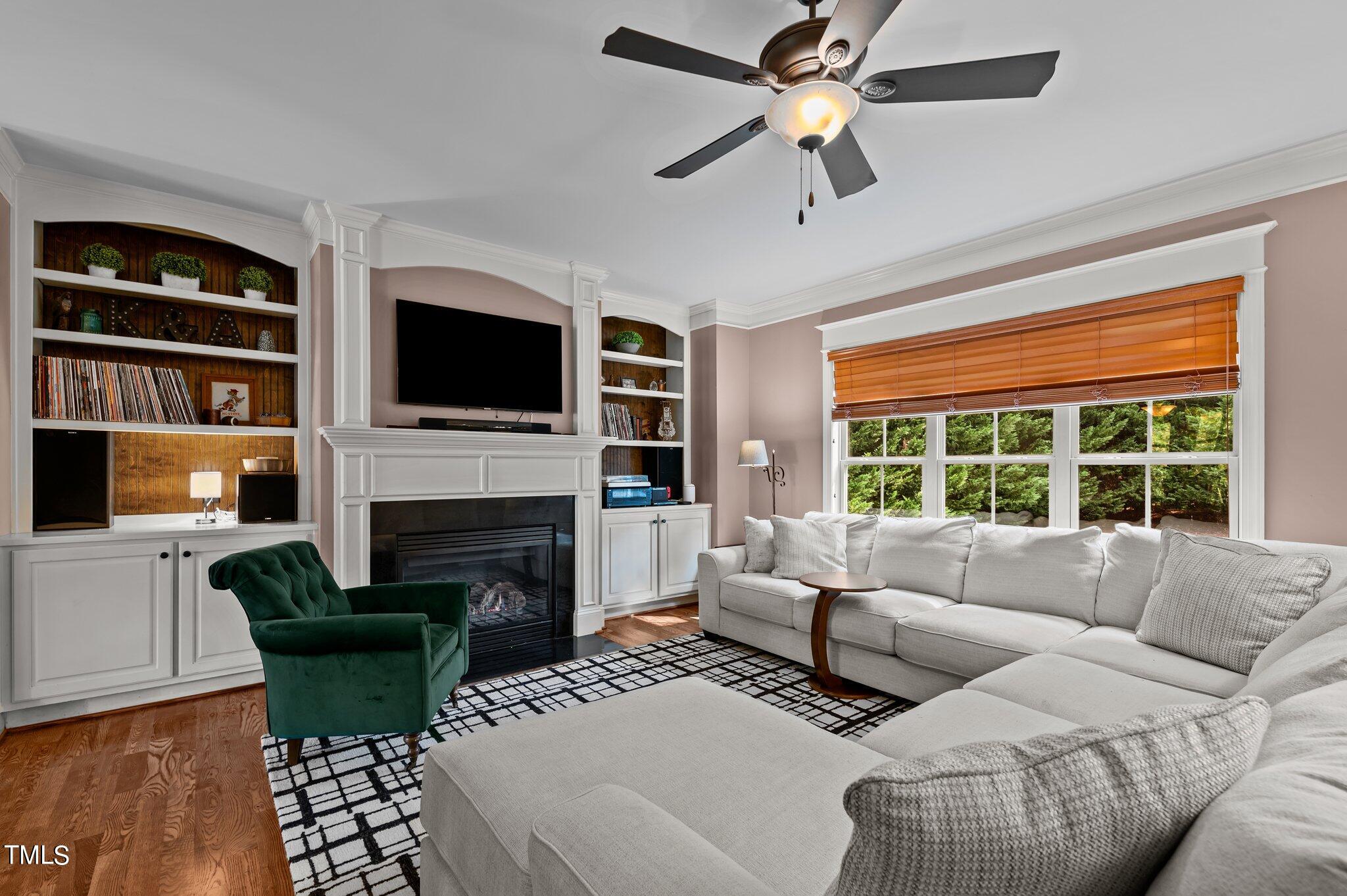 1008 Shasta Daisy Drive