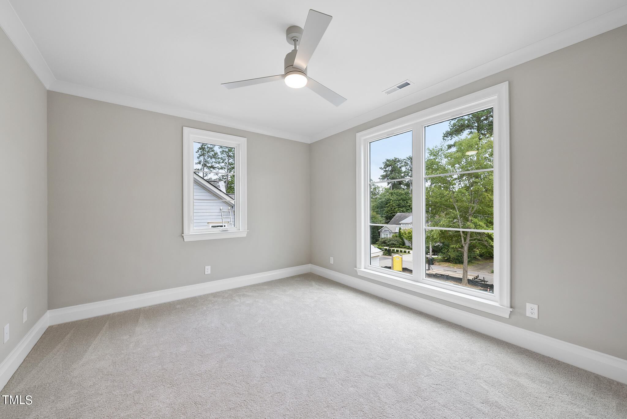 3414 Bradley Place