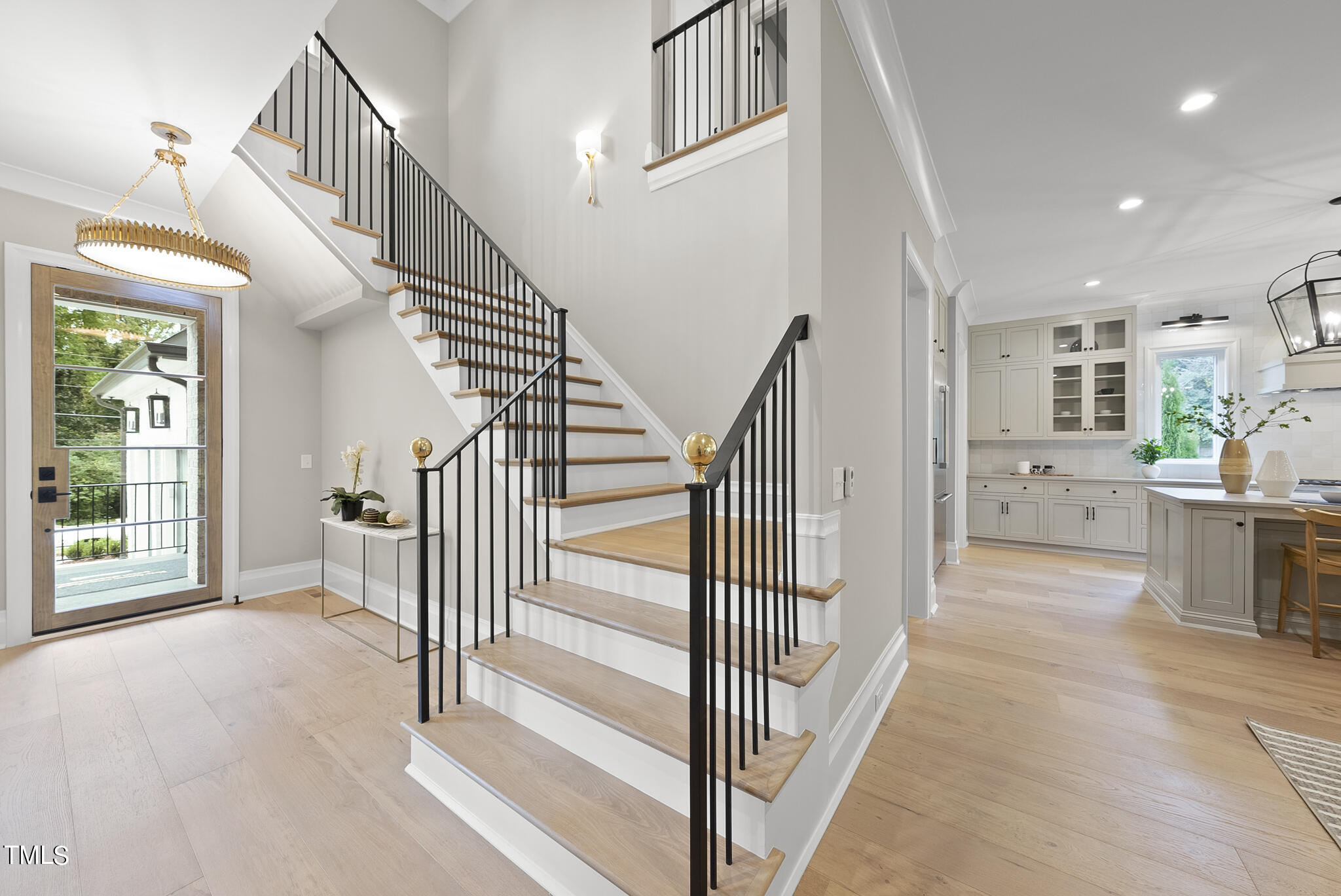 3414 Bradley Place