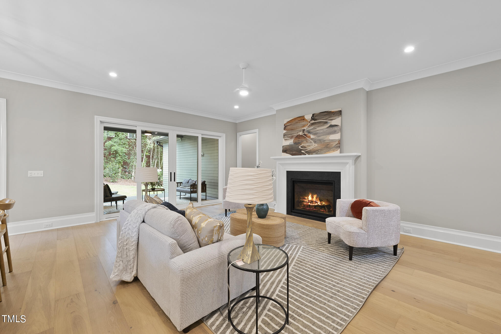 3414 Bradley Place