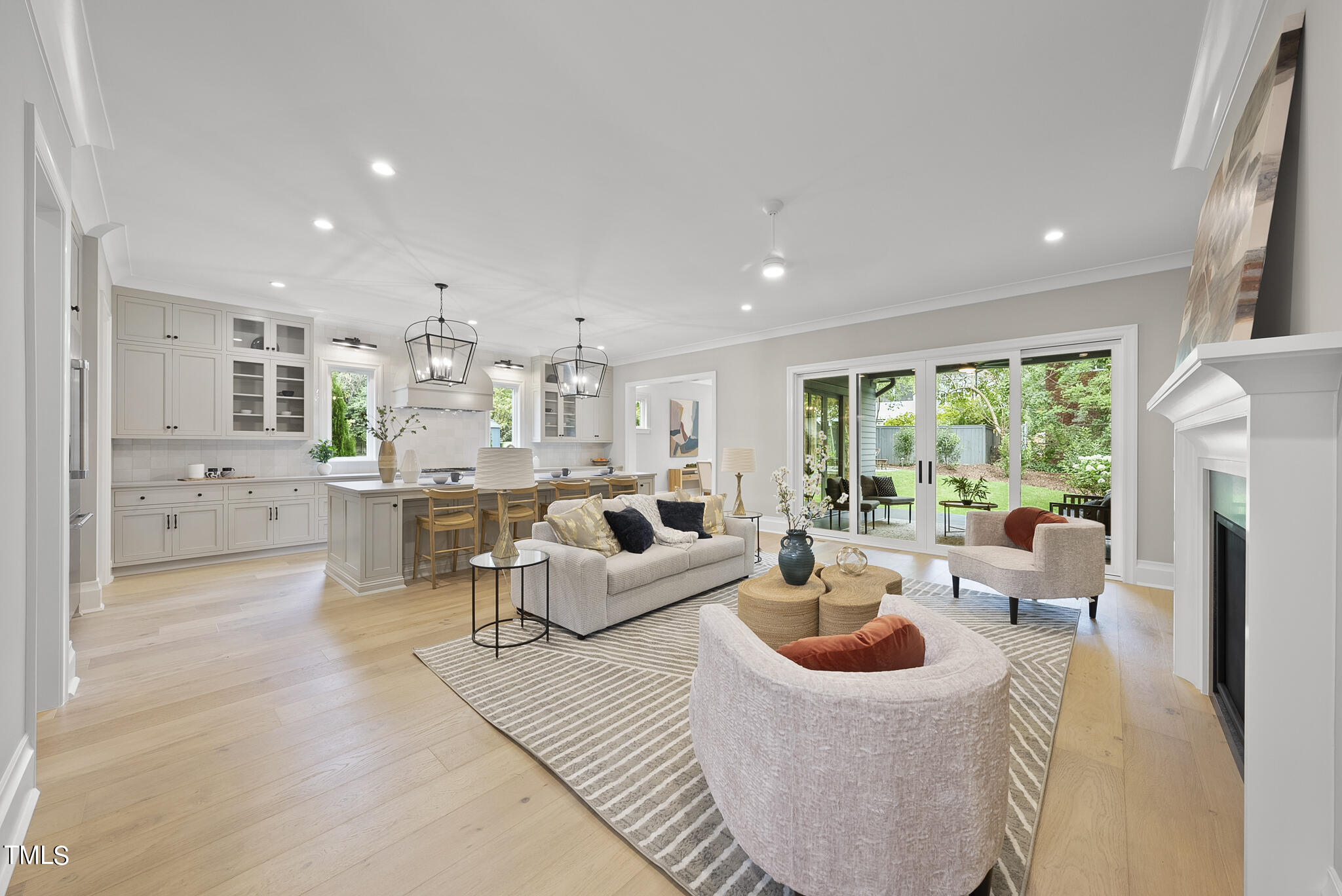 3414 Bradley Place