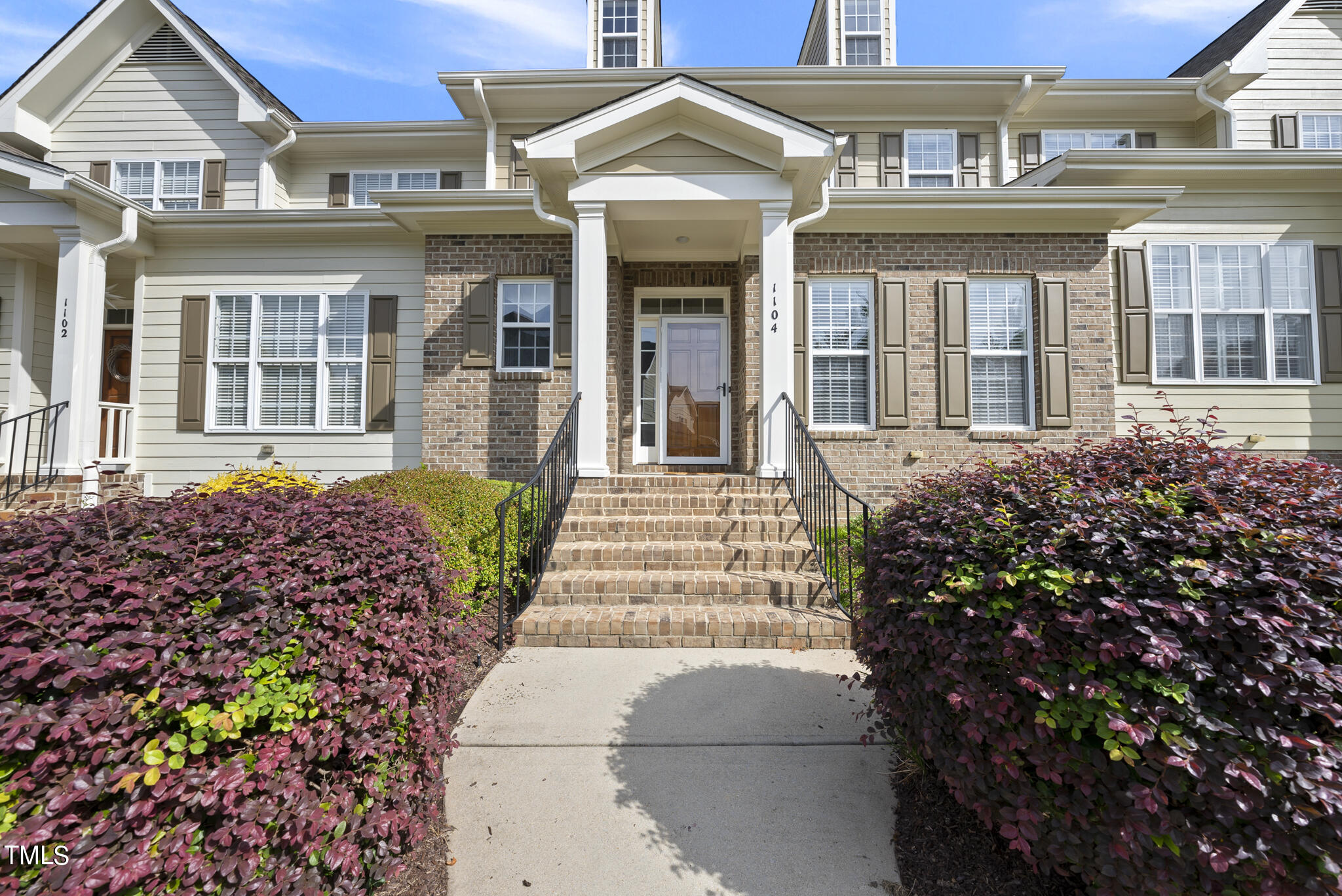 1104 Denby Point
