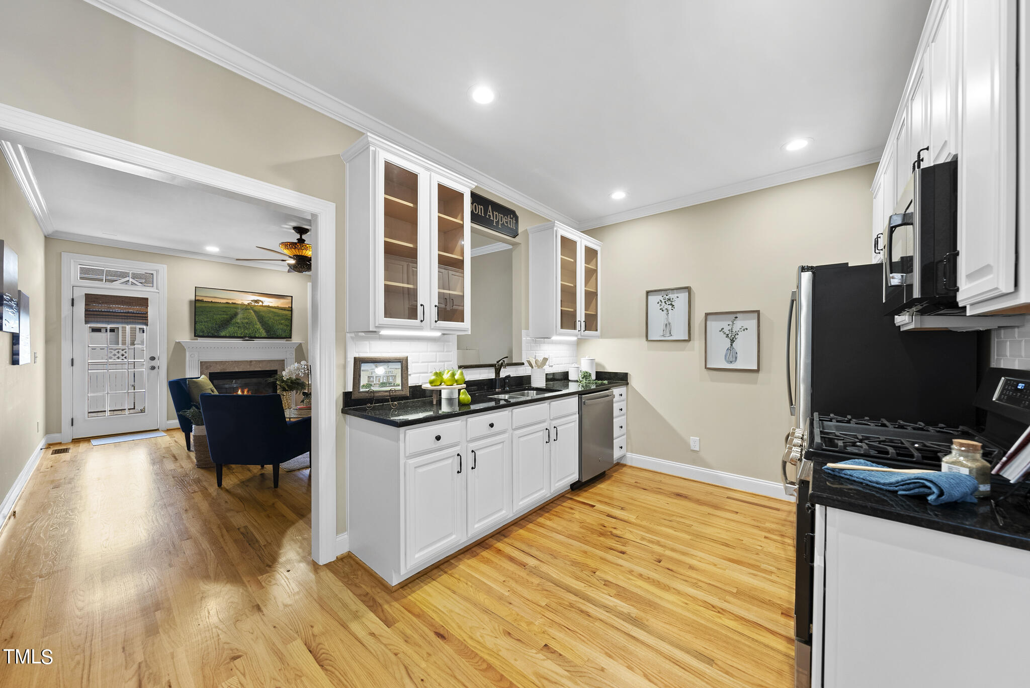 1104 Denby Point