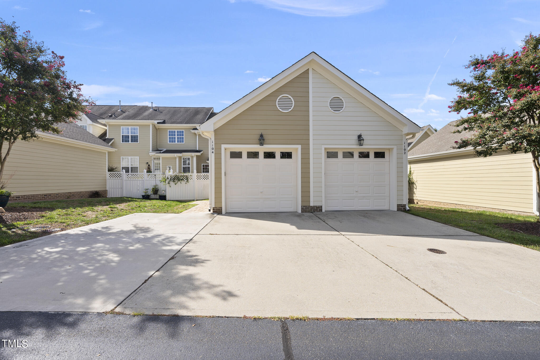 1104 Denby Point