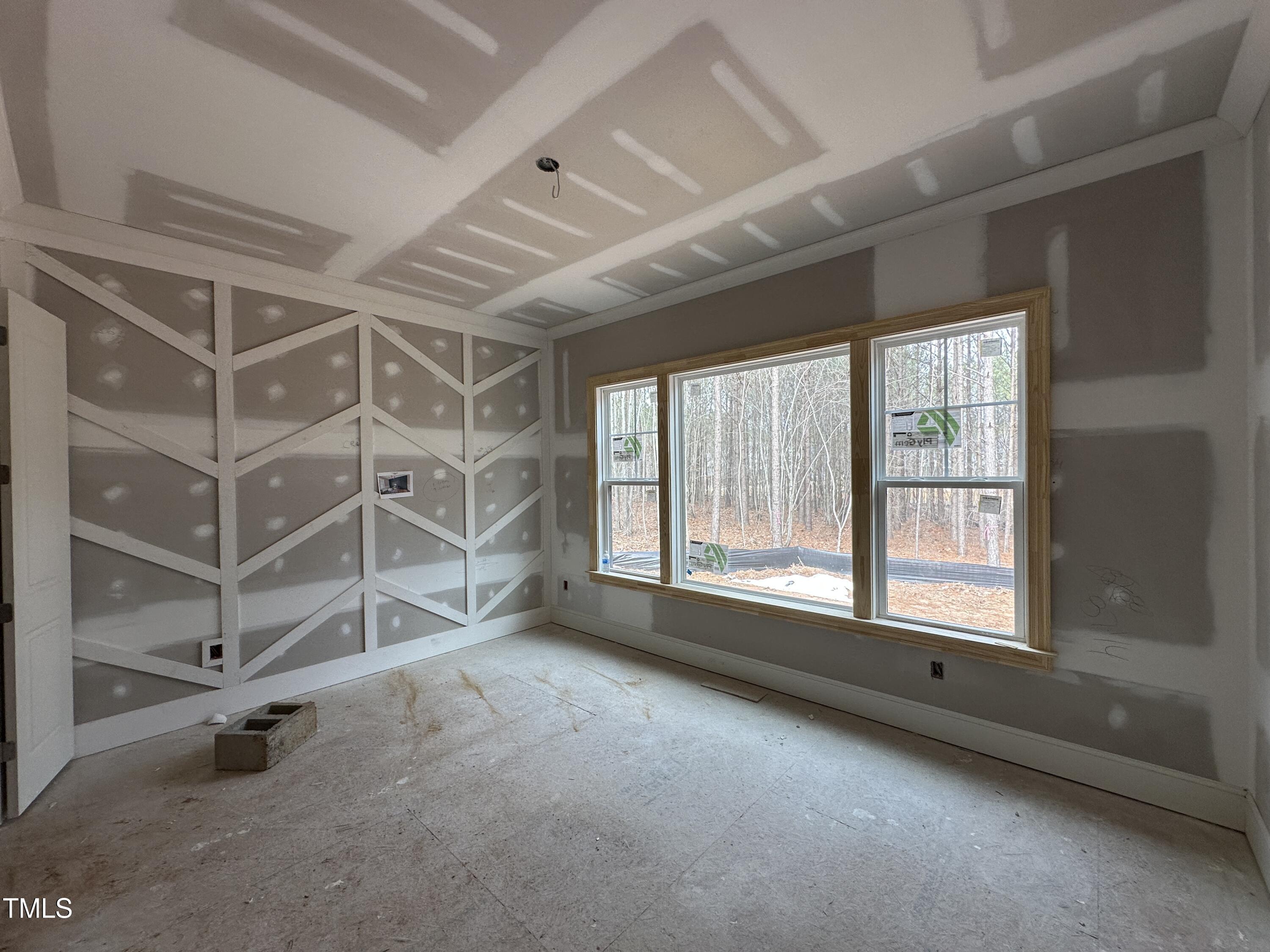 25 Chestnut Oak Drive