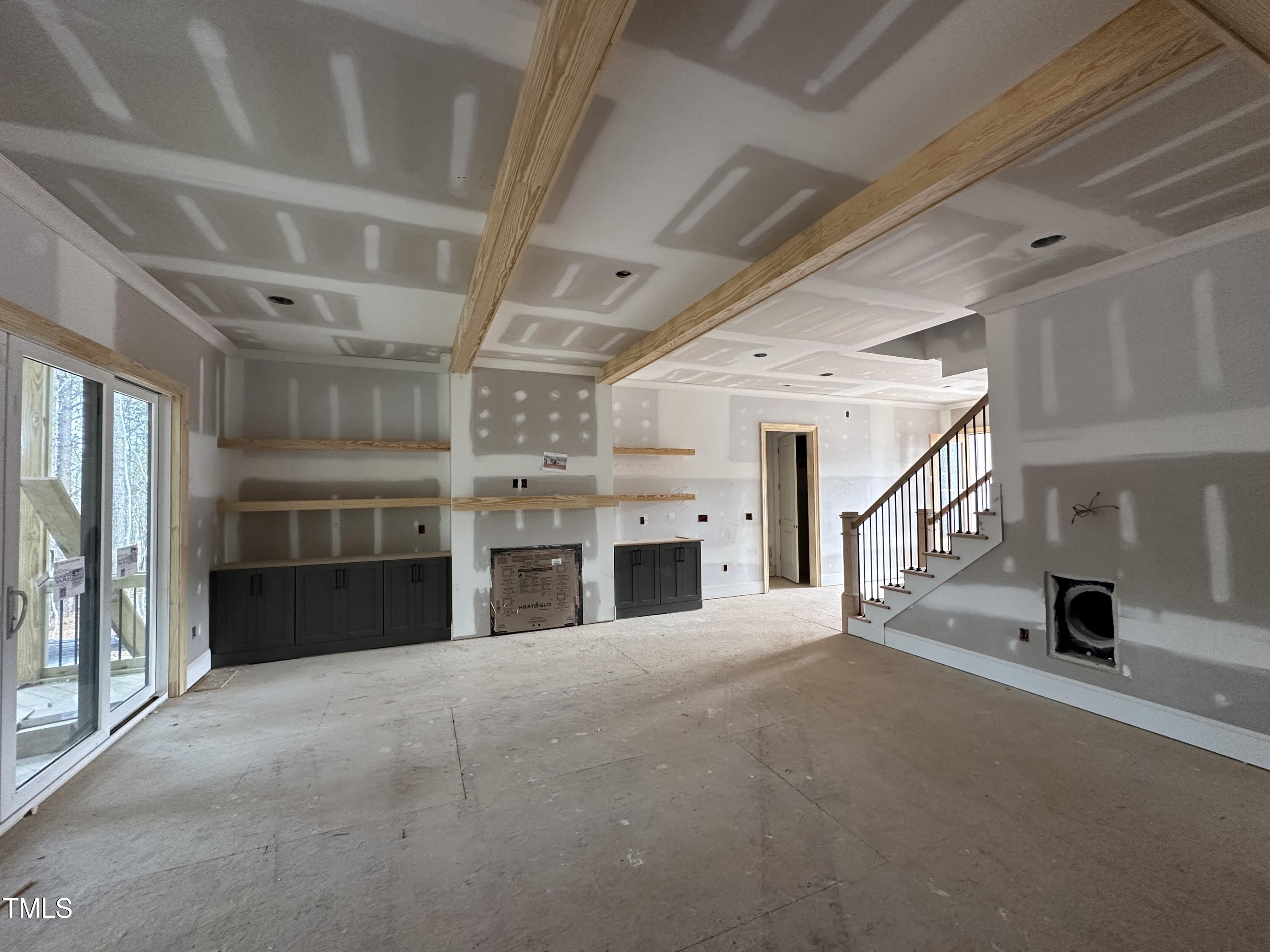 25 Chestnut Oak Drive