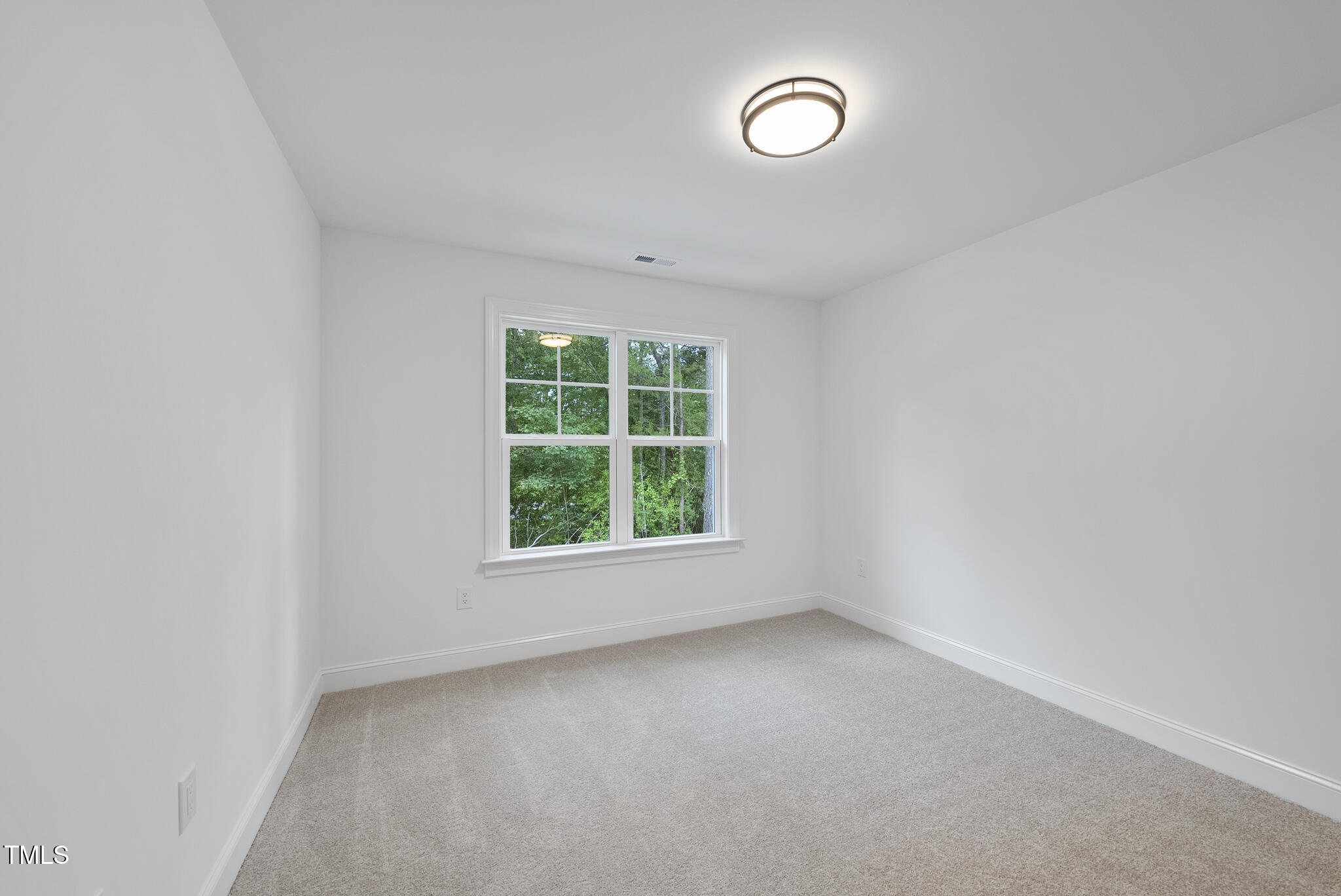 2621 Silver Gate Court
