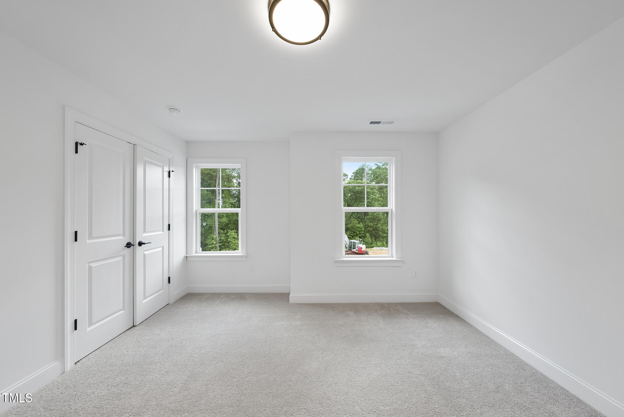 2621 Silver Gate Court