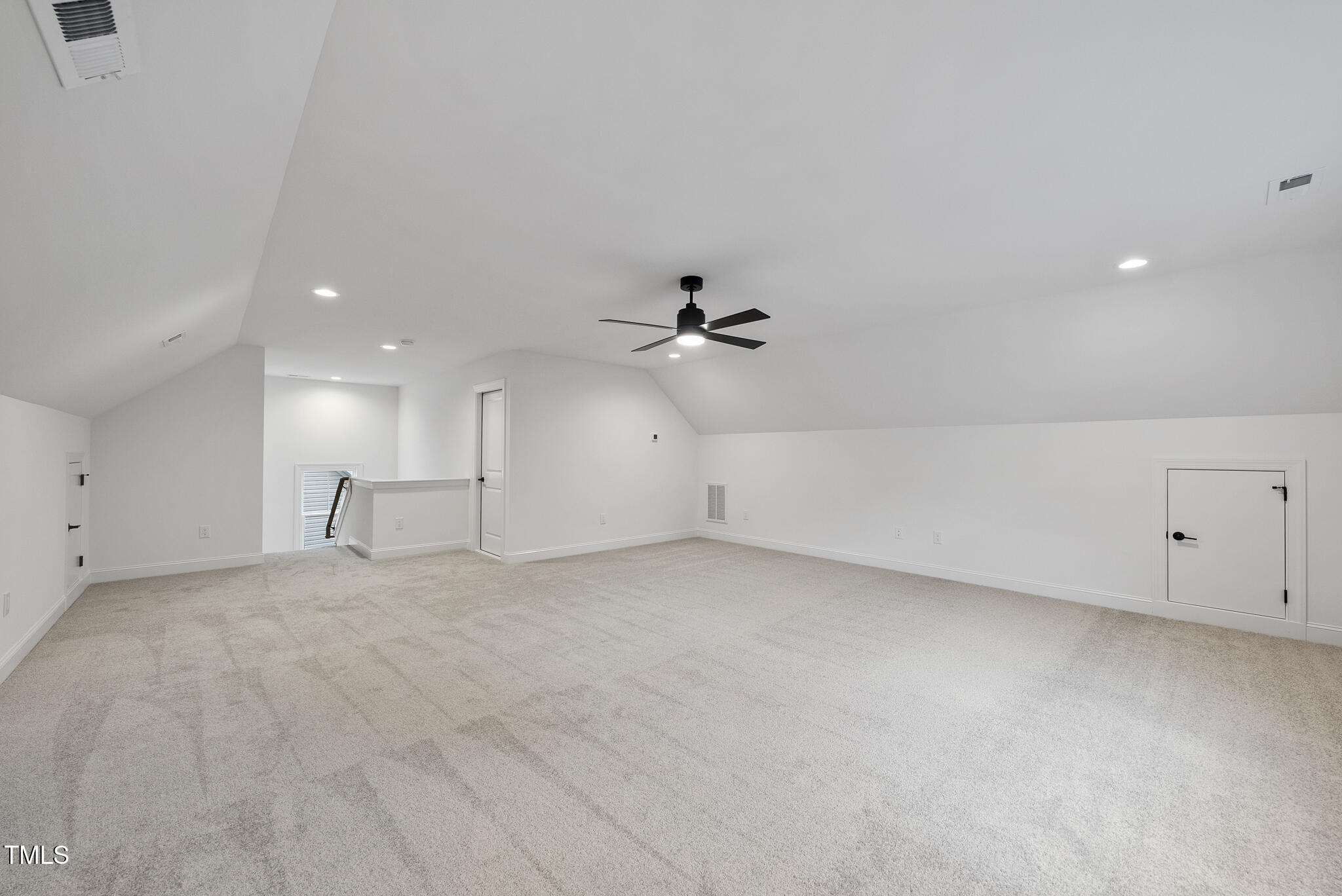 2621 Silver Gate Court