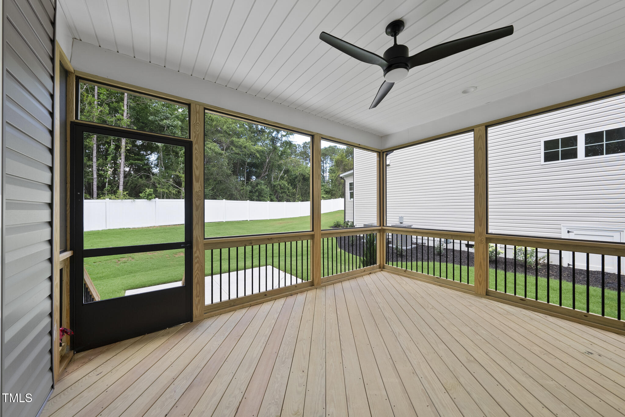 2613 Silver Gate Court