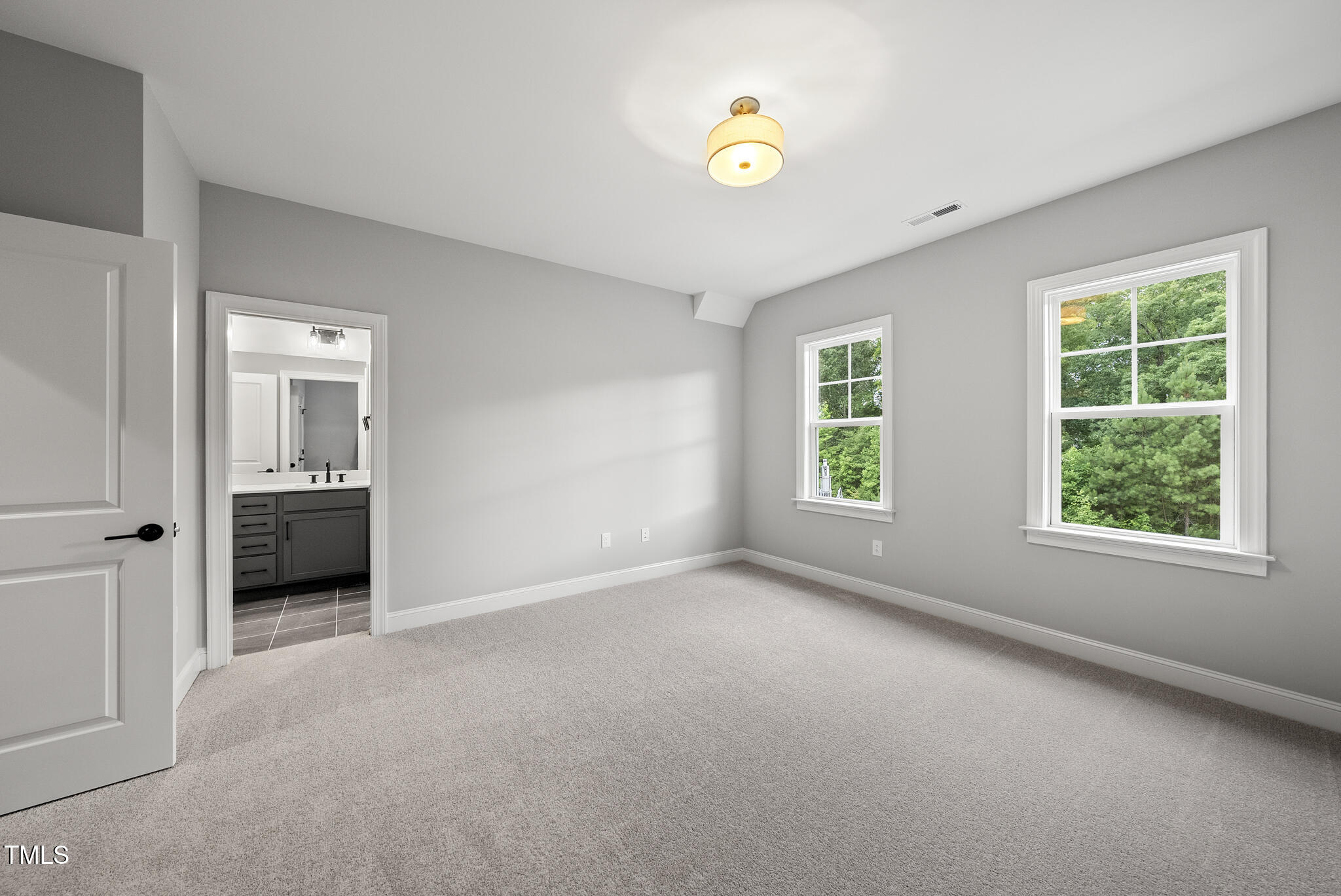 2613 Silver Gate Court