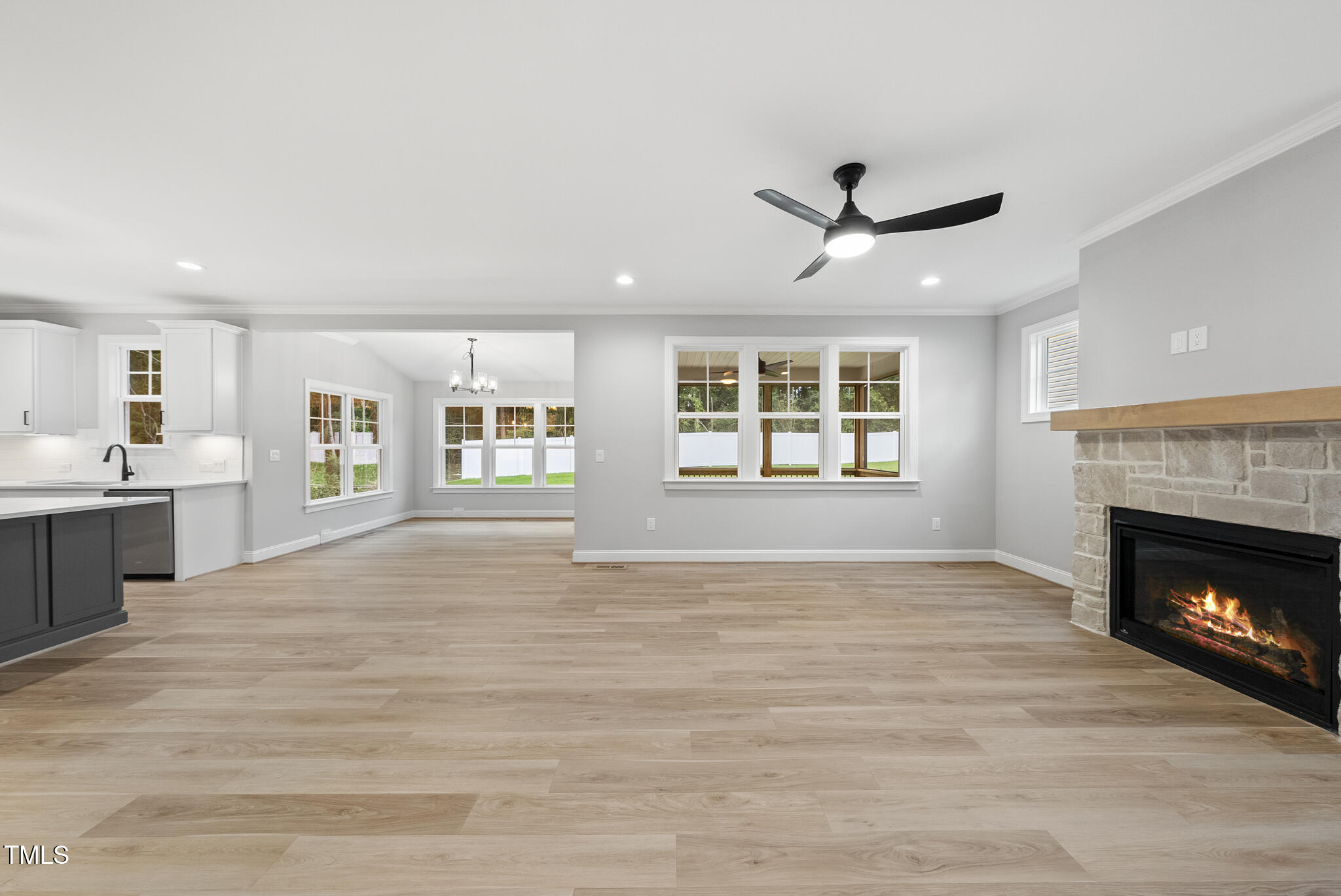2613 Silver Gate Court