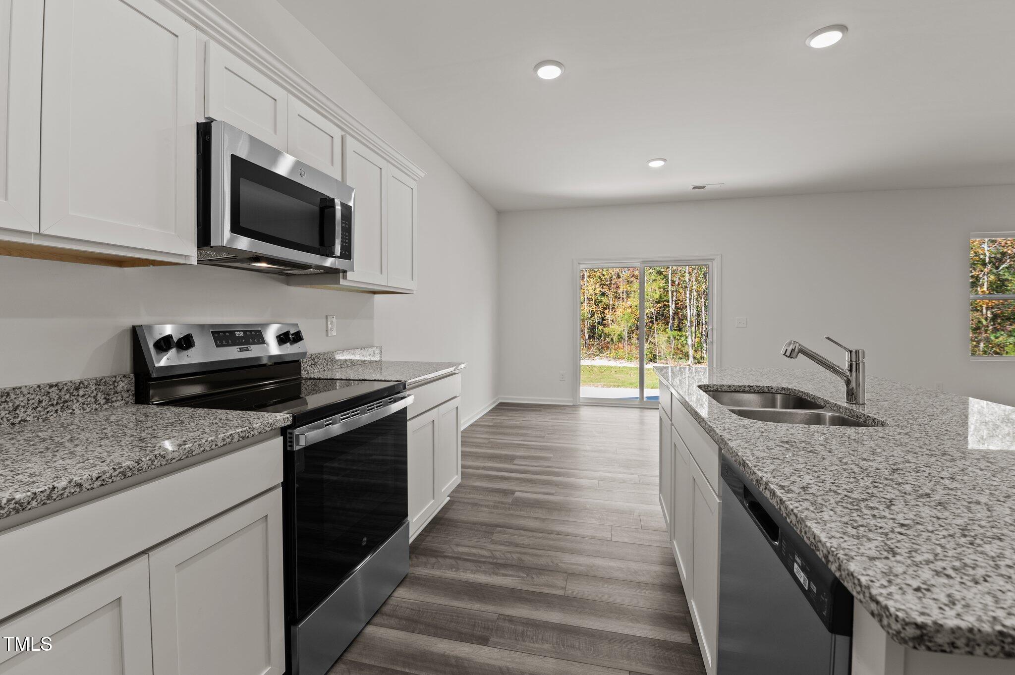 26 Rolling Banks Drive