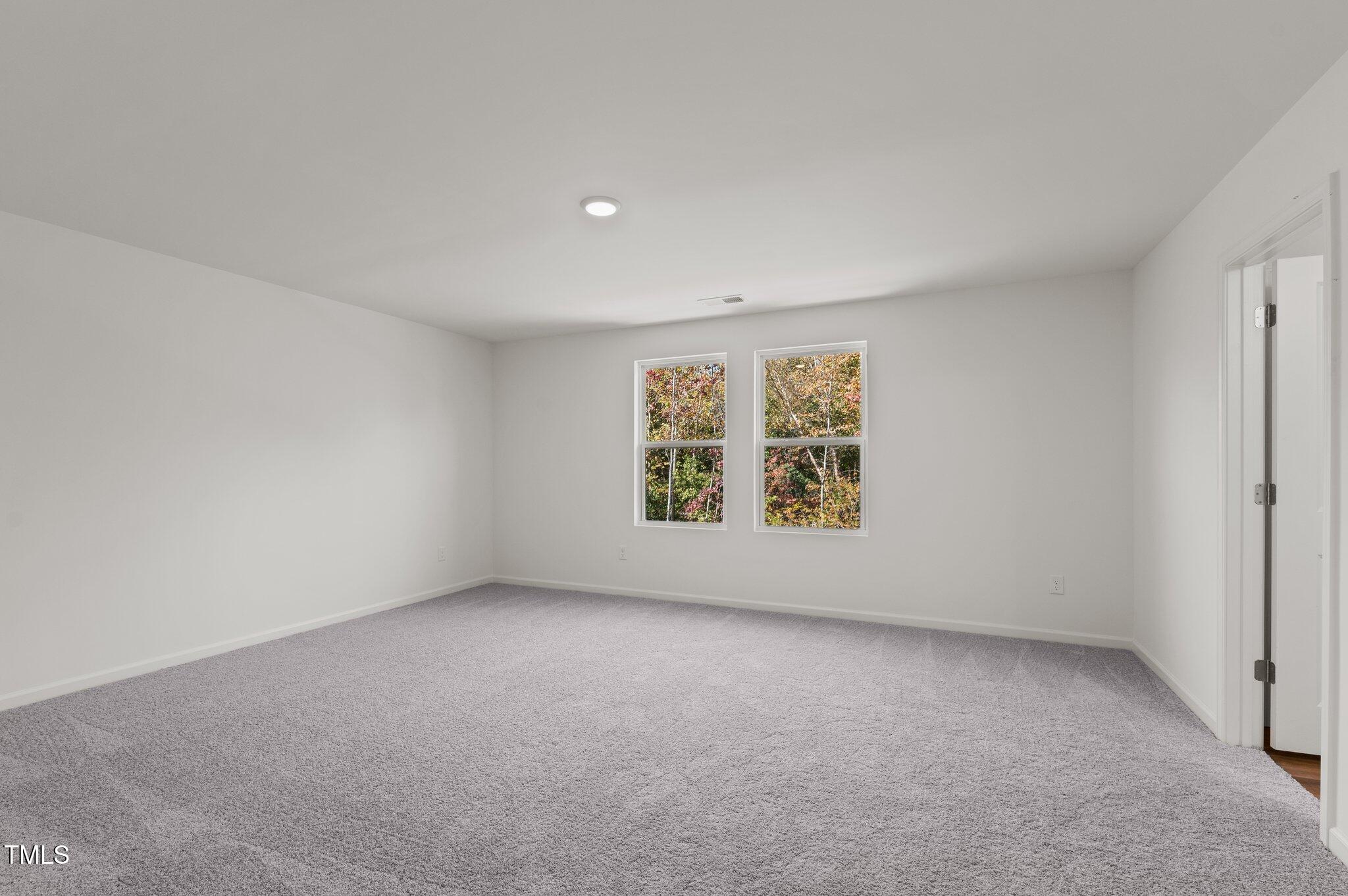 26 Rolling Banks Drive
