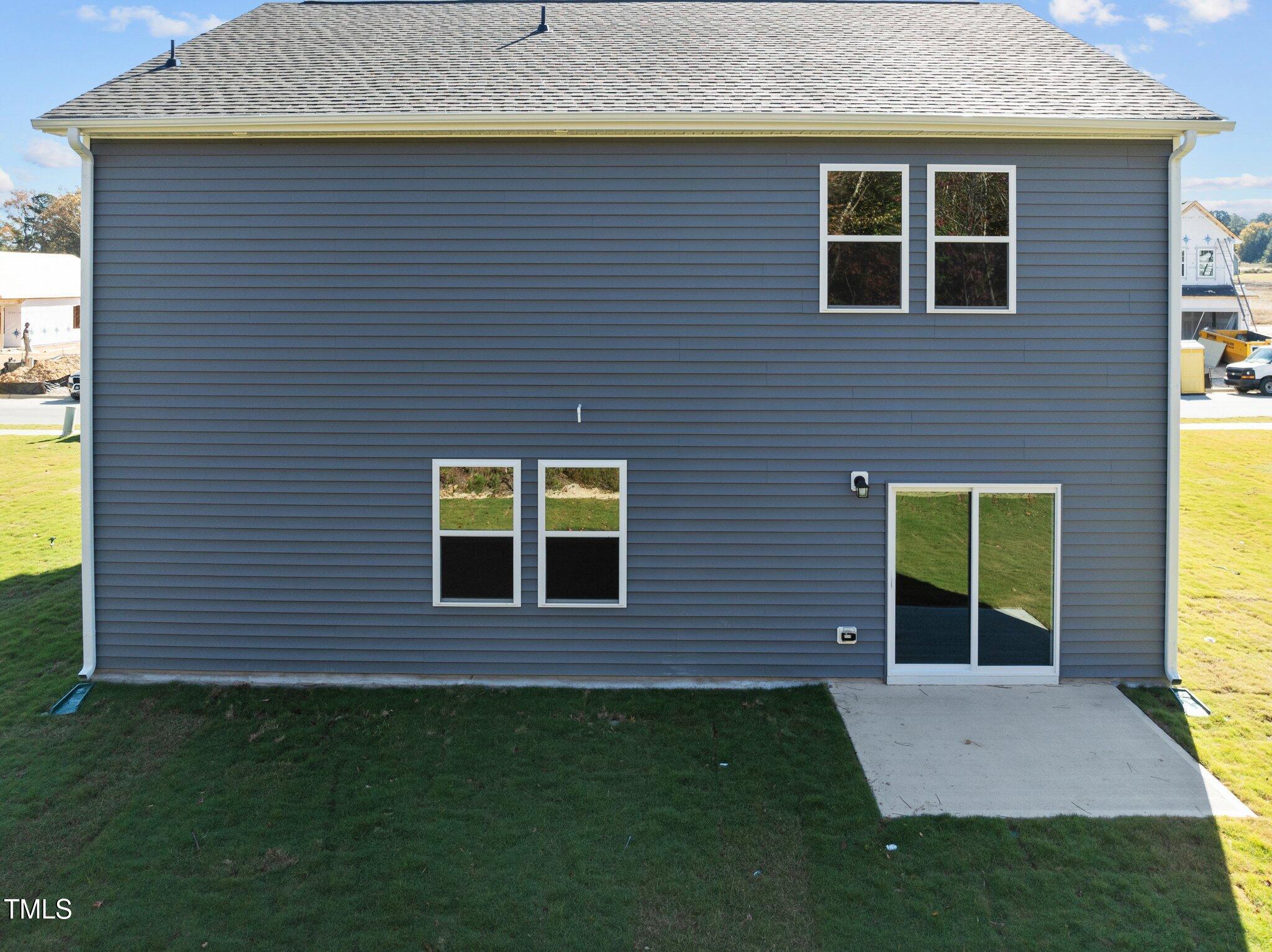 26 Rolling Banks Drive