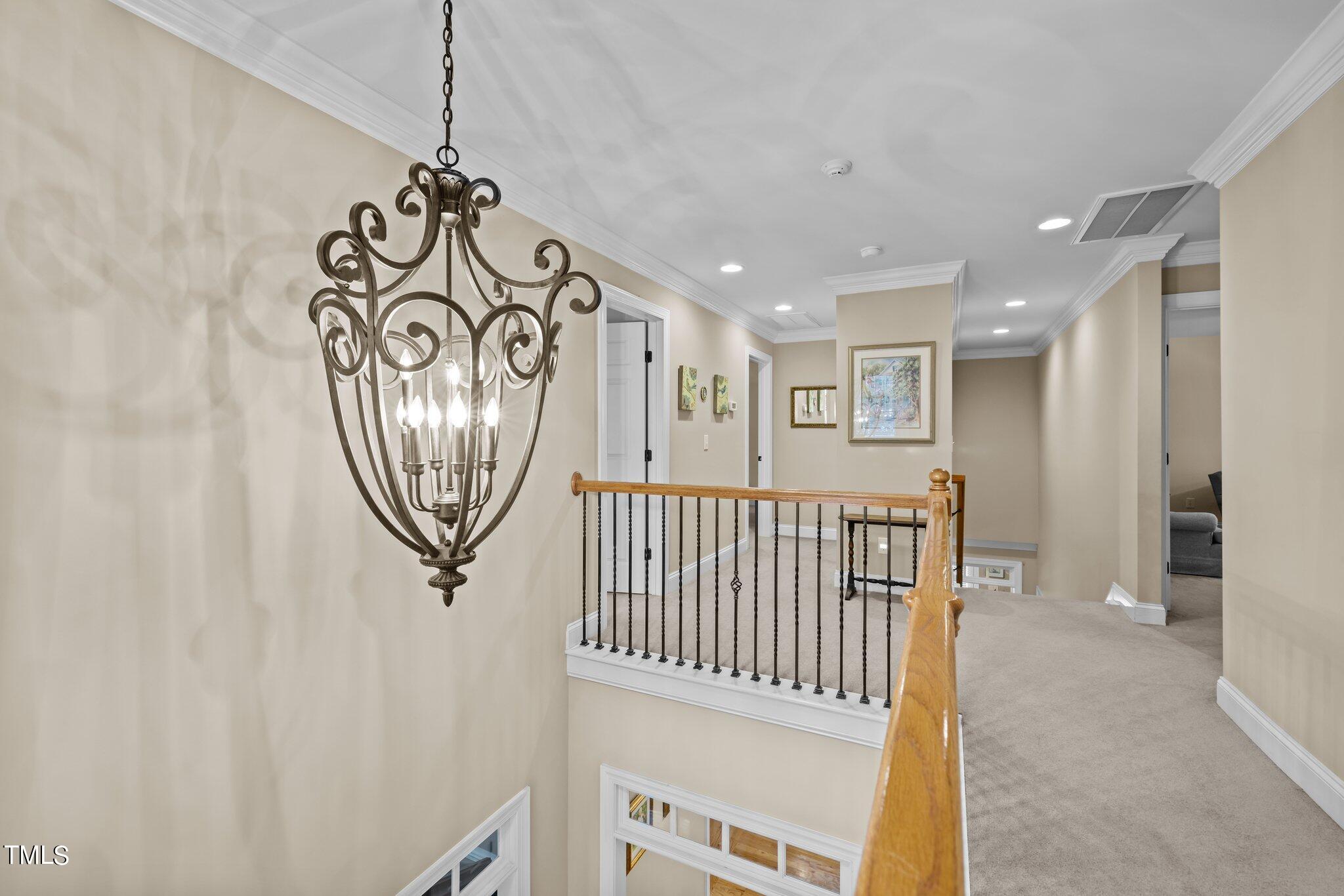 2700 Charleston Oaks Drive