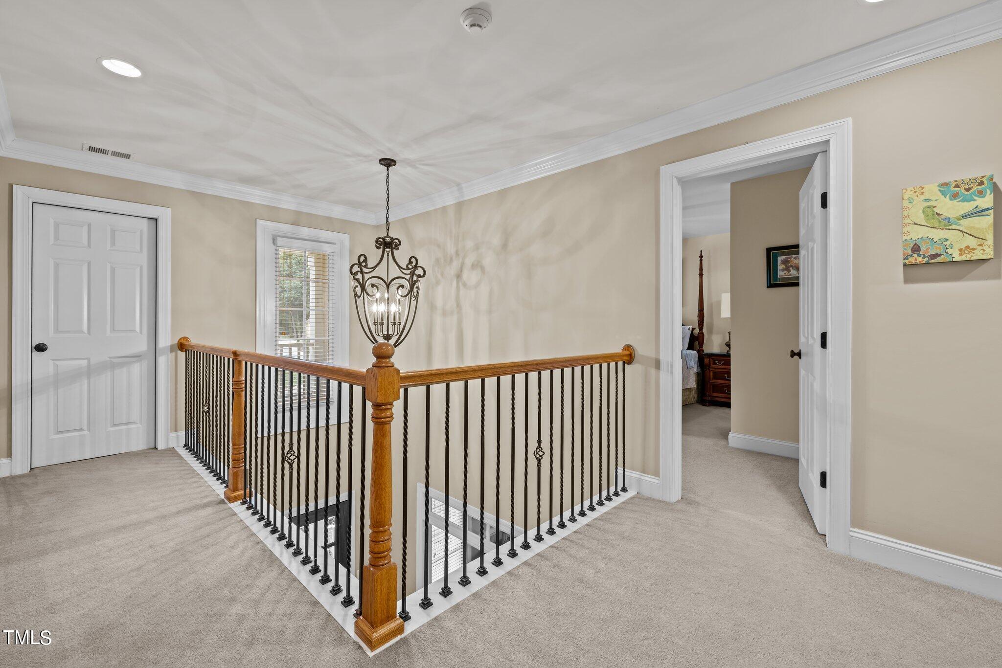 2700 Charleston Oaks Drive