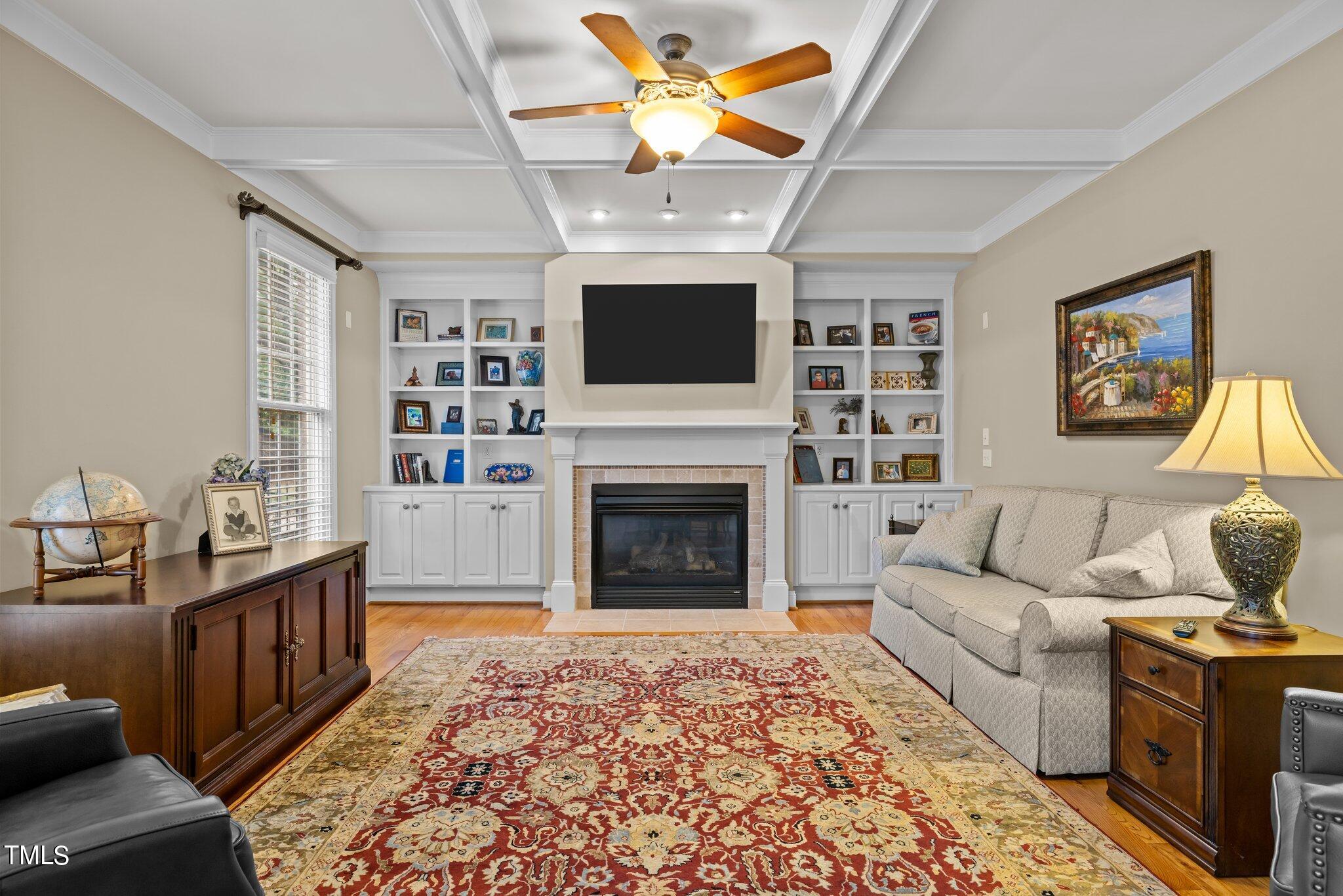 2700 Charleston Oaks Drive