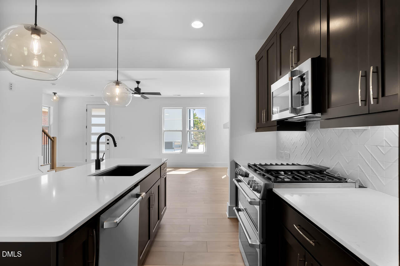 2337 E Main Street