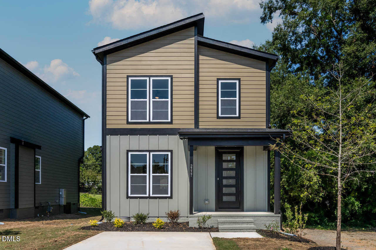 2337 E Main Street