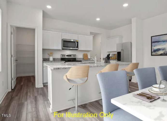 18 Rolling Banks Drive