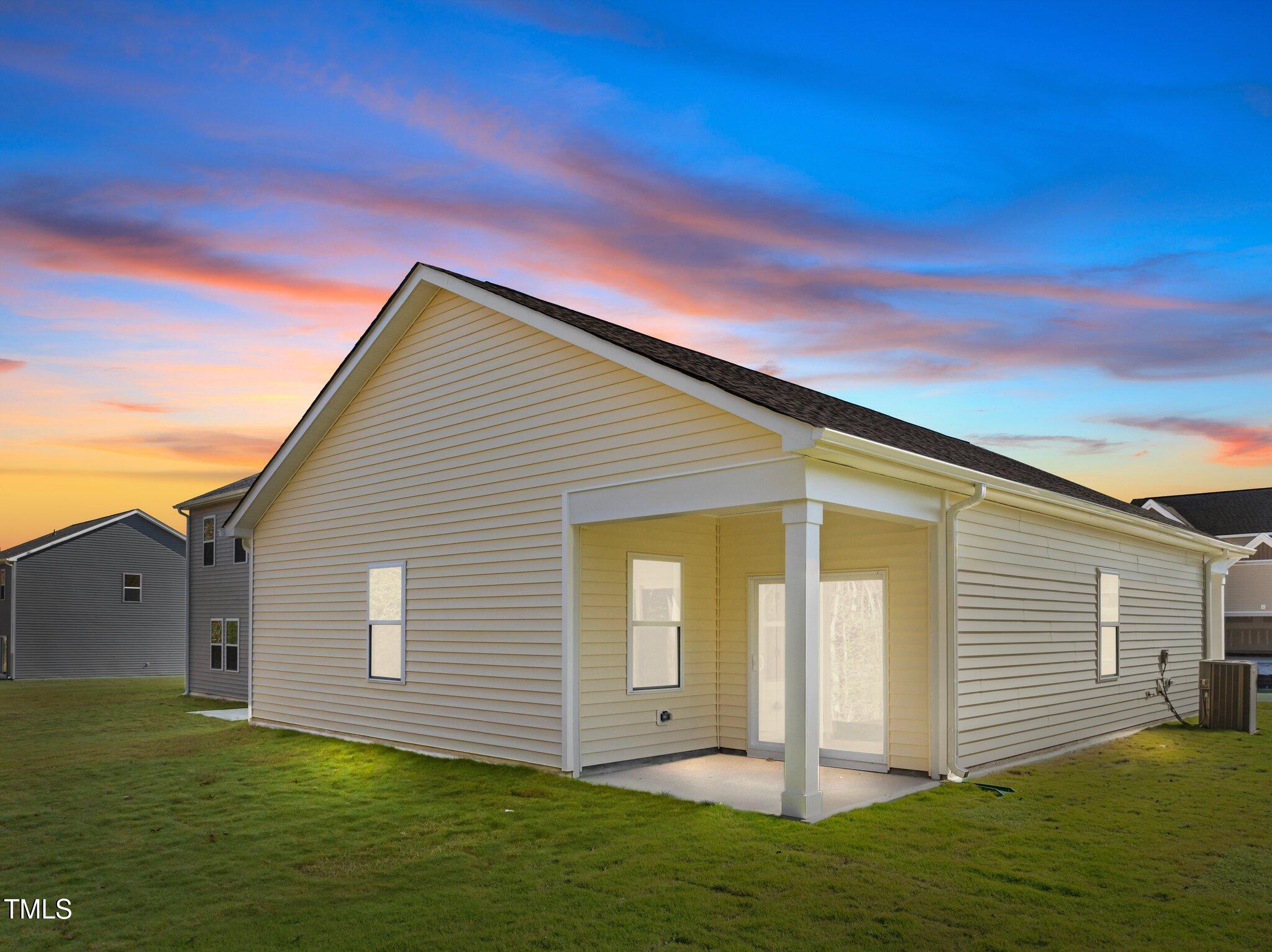 20 Rolling Banks Drive