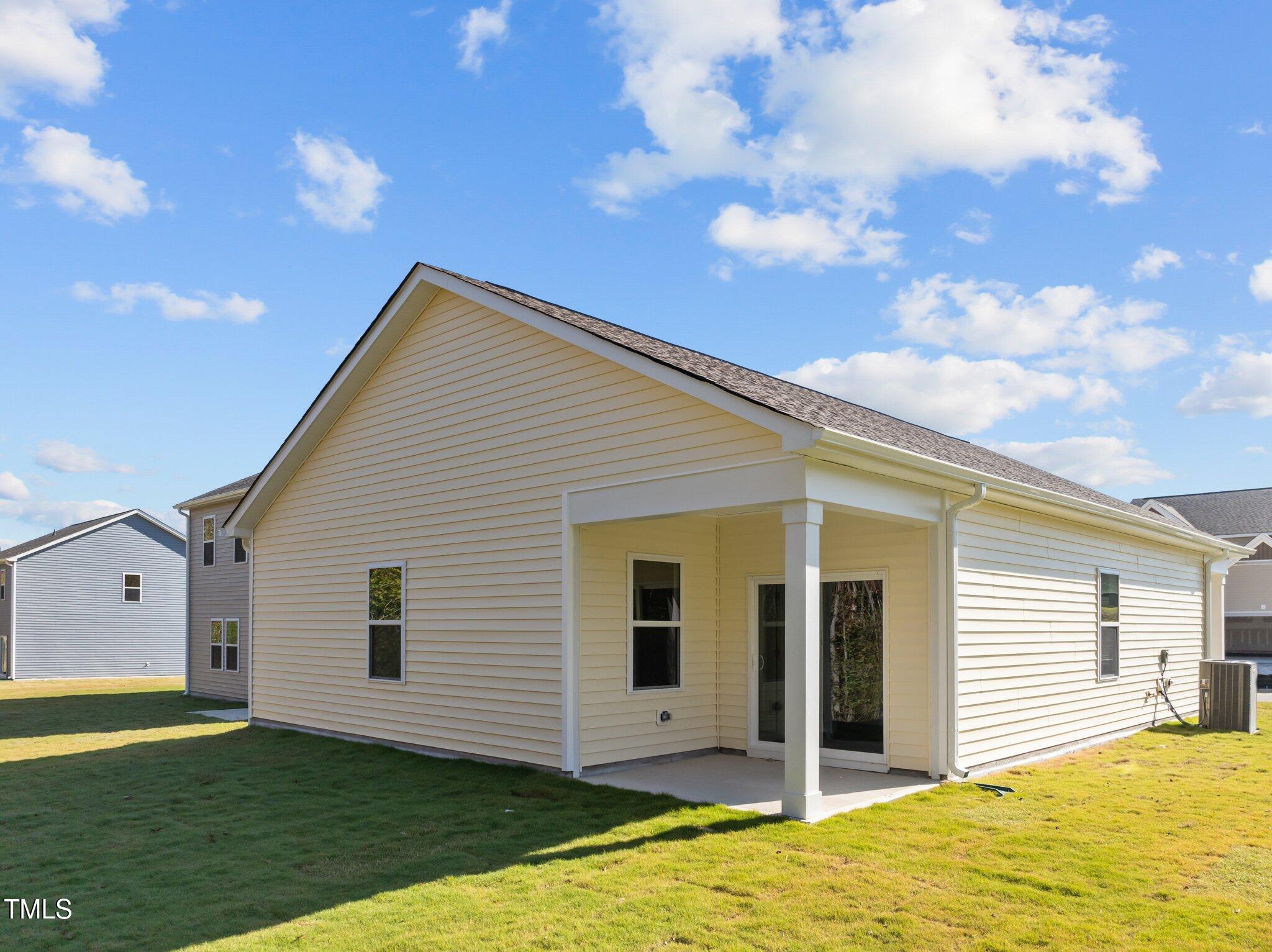 20 Rolling Banks Drive