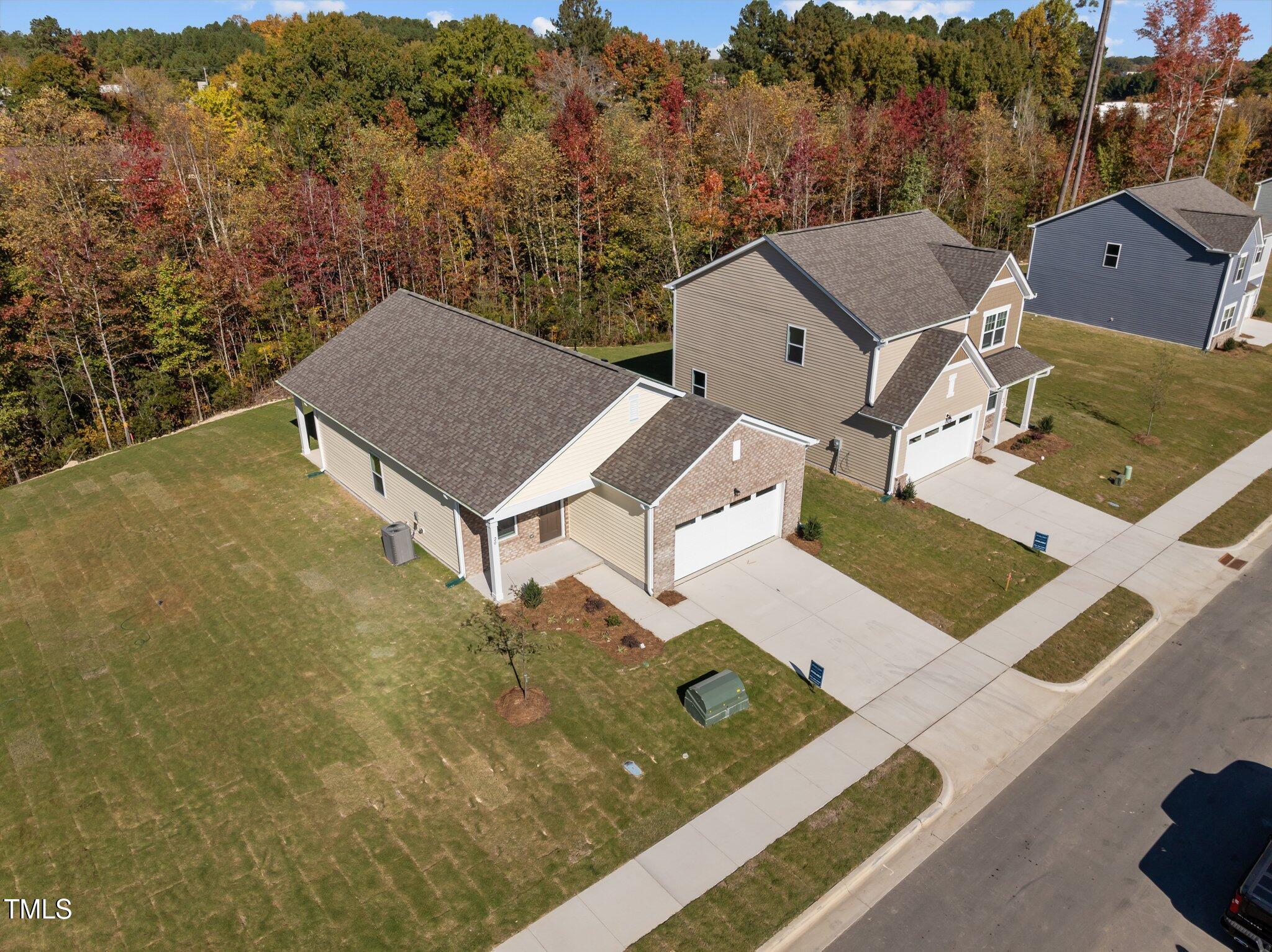 20 Rolling Banks Drive