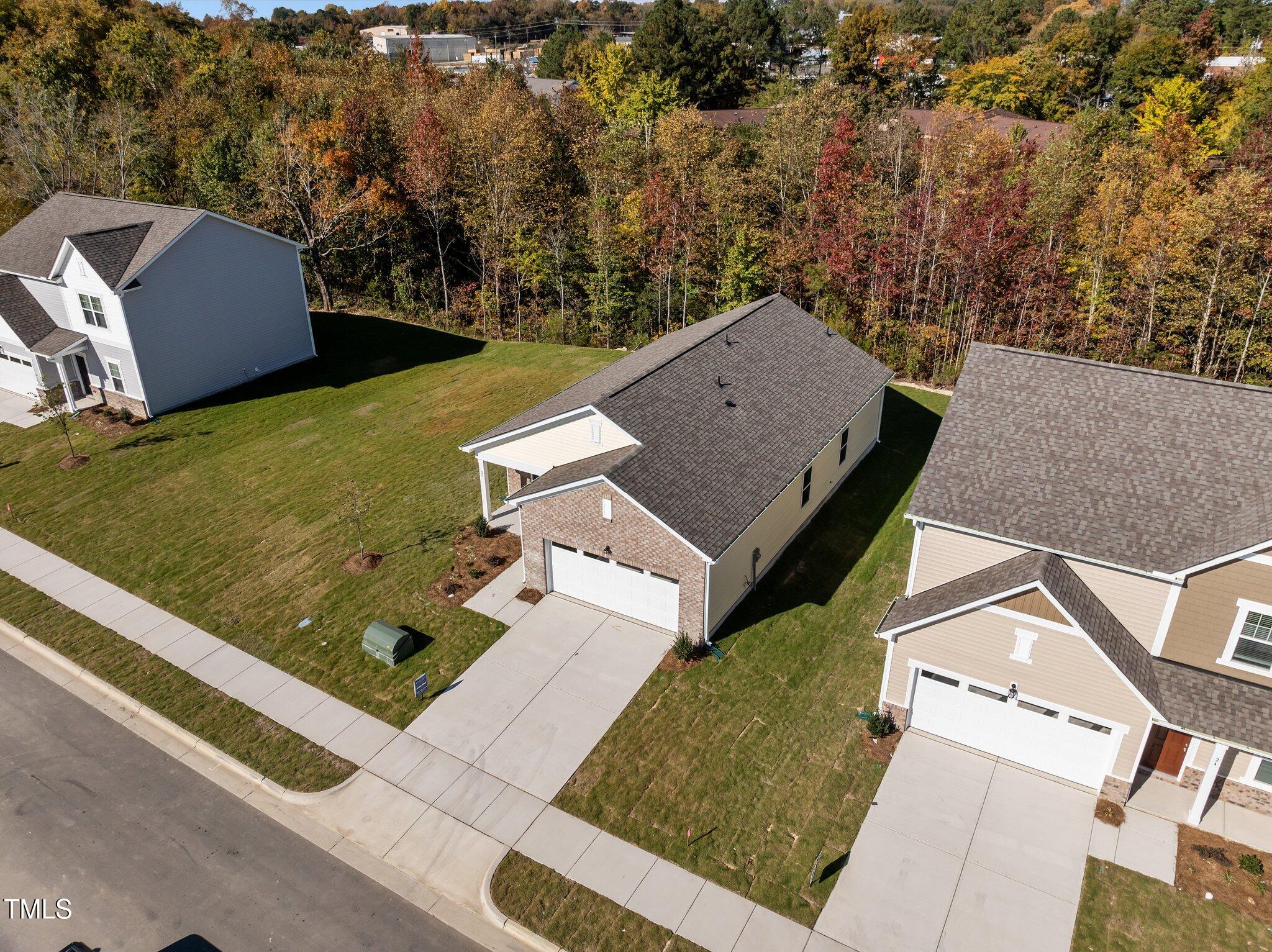 20 Rolling Banks Drive