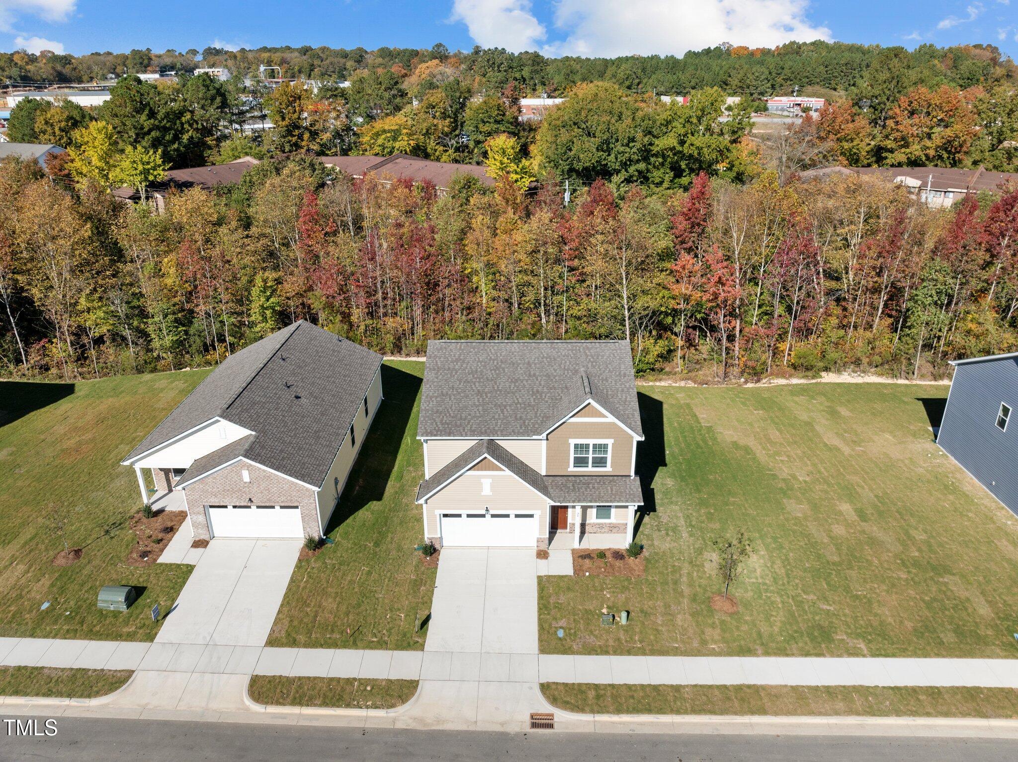 24 Rolling Banks Drive