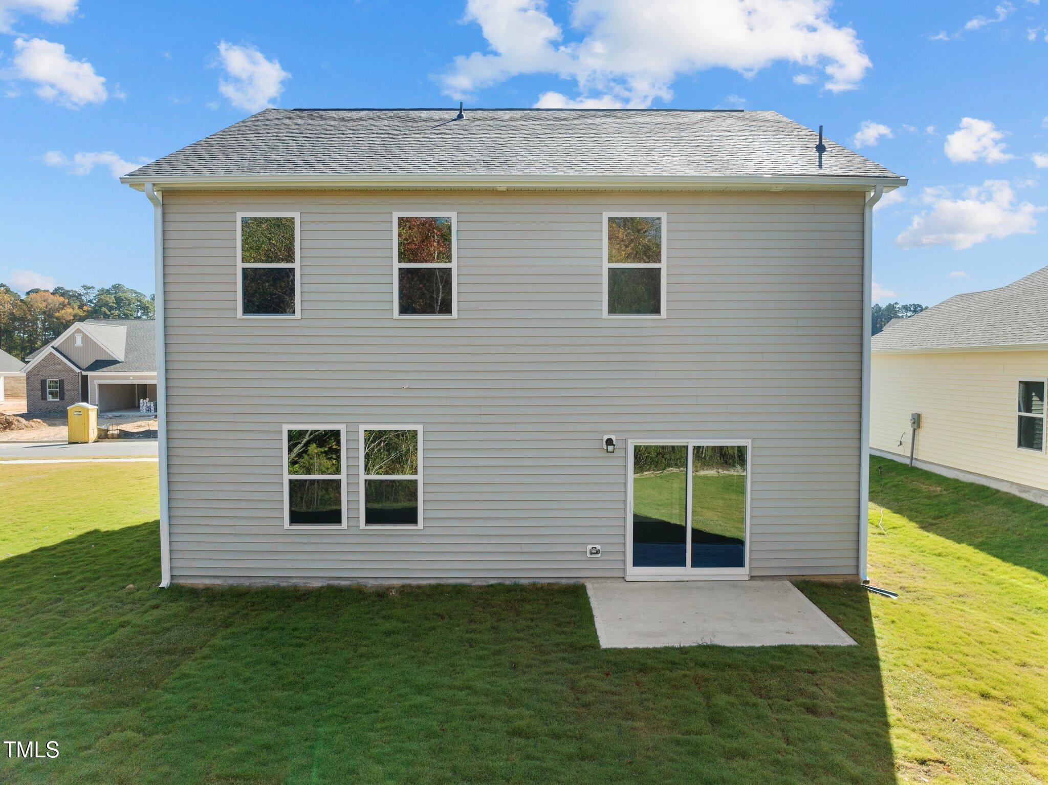 24 Rolling Banks Drive