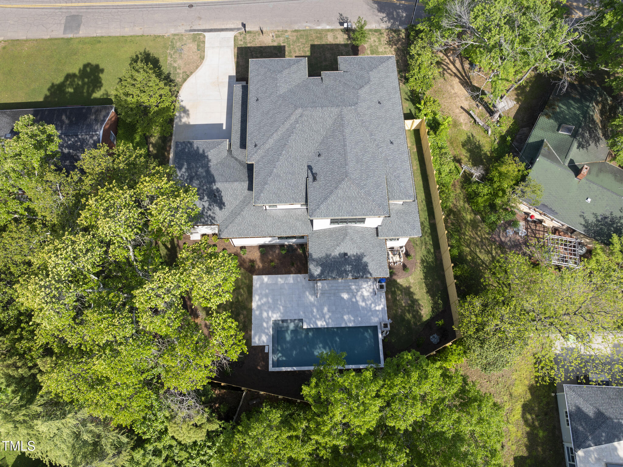 712 Daniels Street