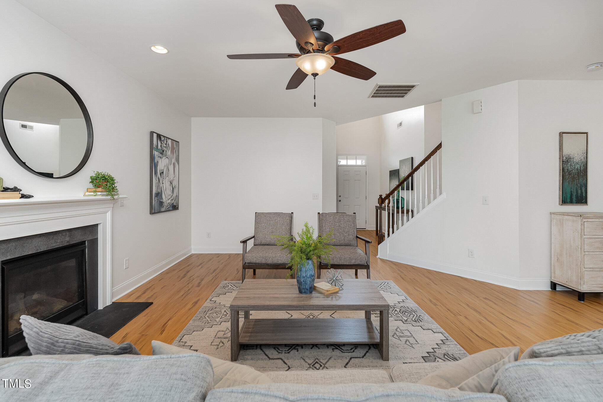 90 Flat Shoal Ln