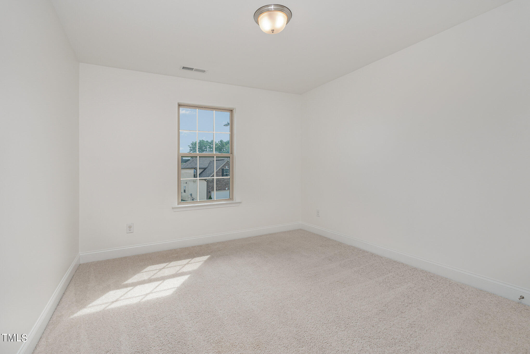 90 Flat Shoal Ln