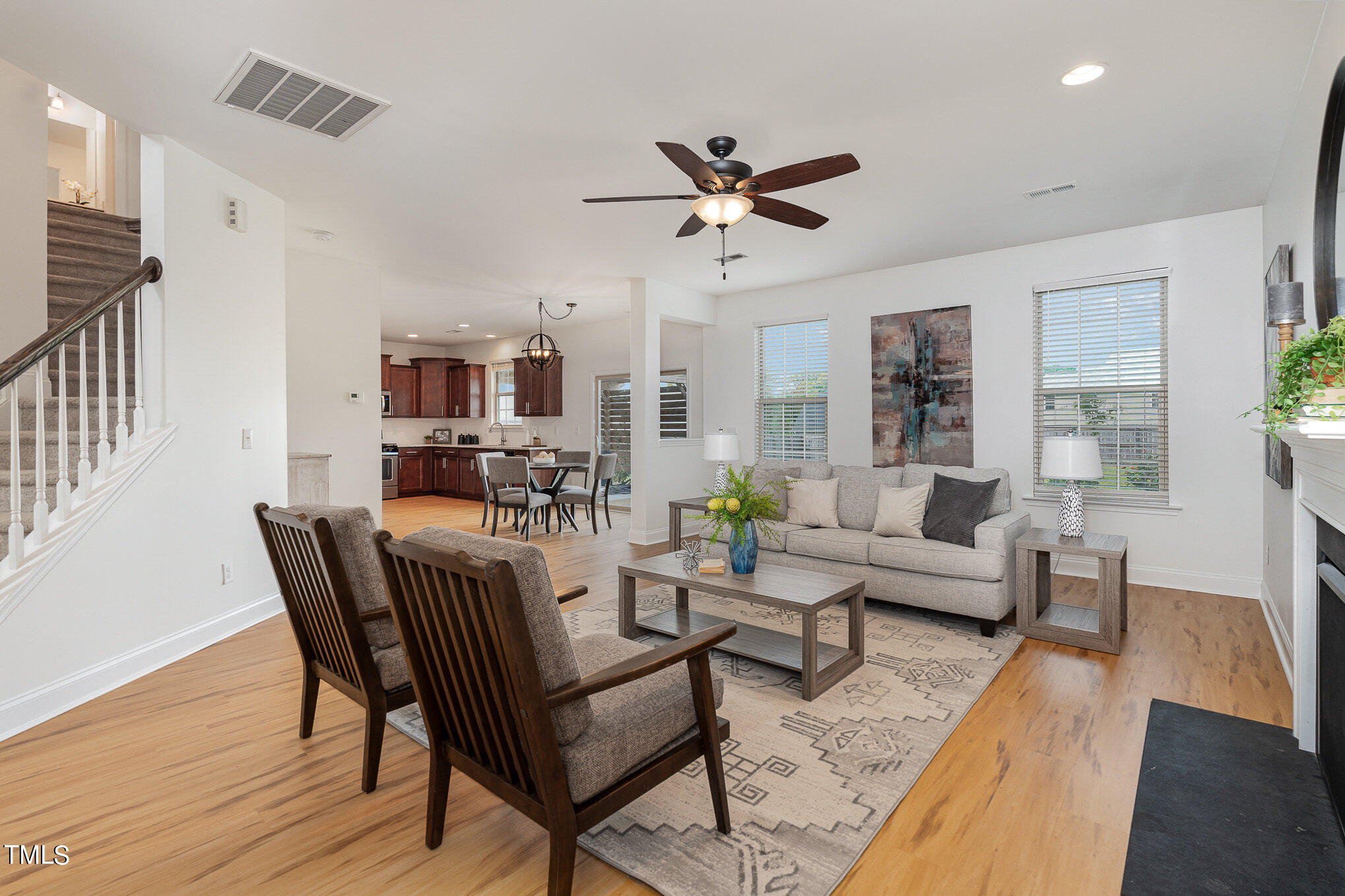 90 Flat Shoal Ln