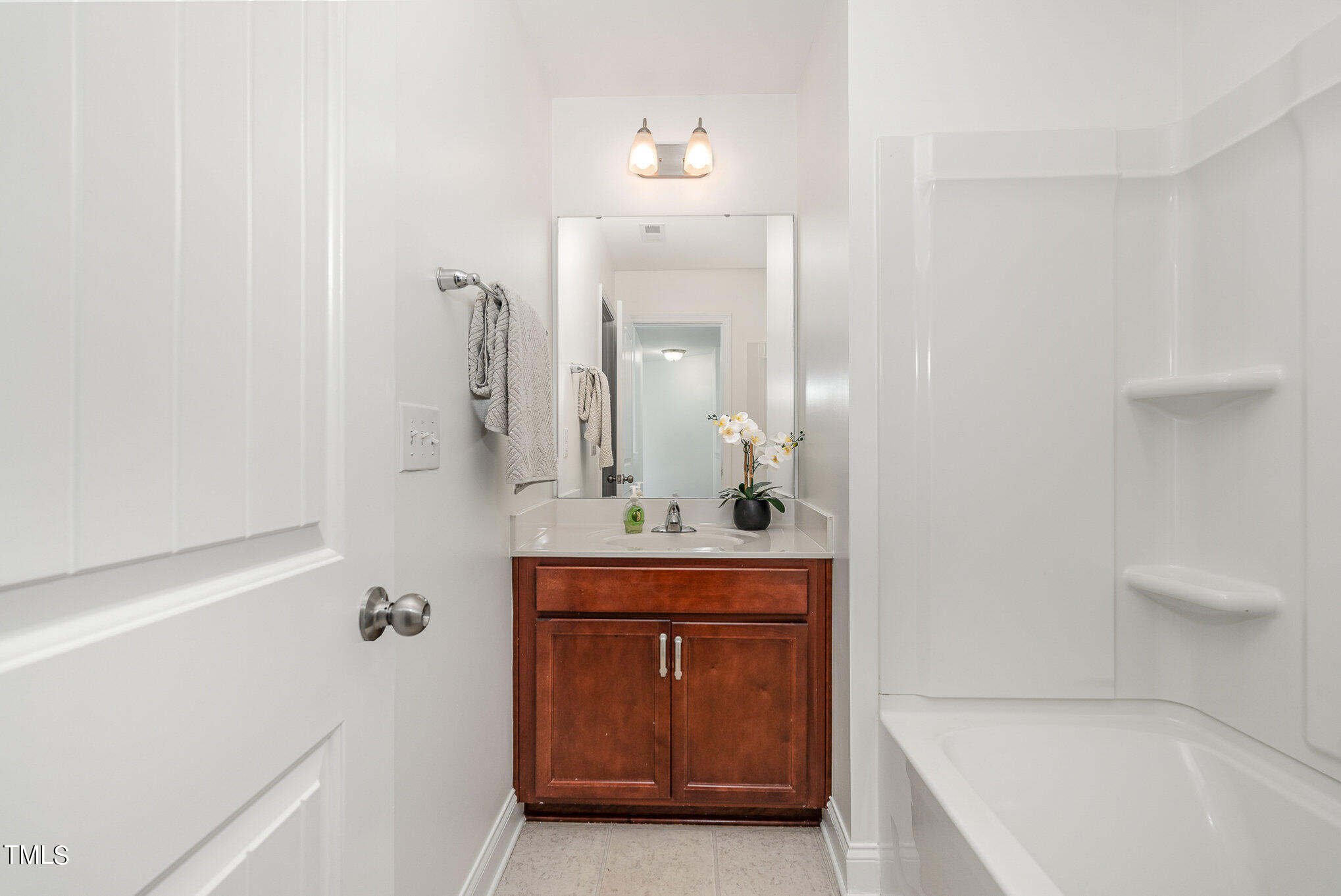 90 Flat Shoal Ln