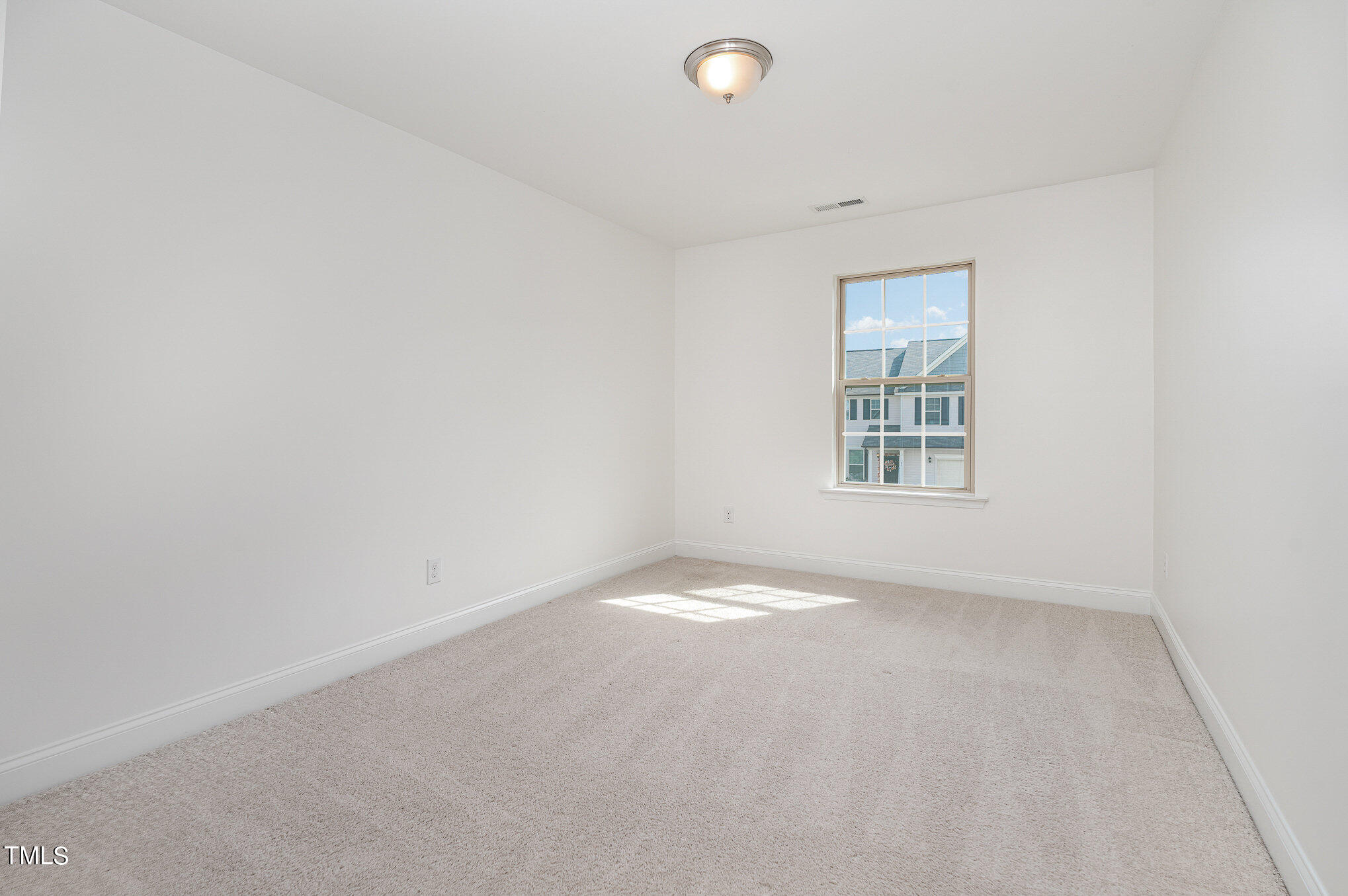 90 Flat Shoal Ln