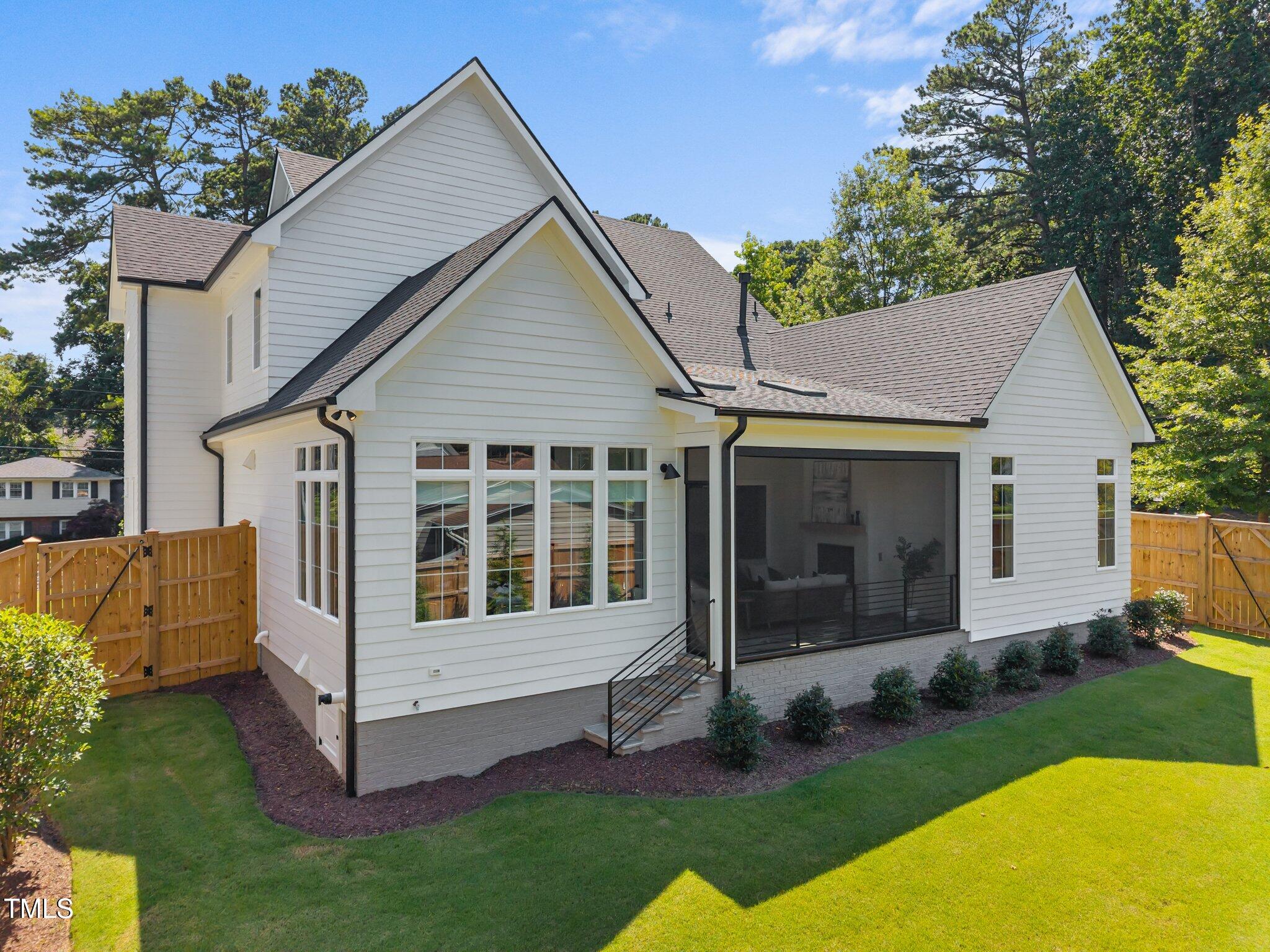 701 Dartmouth Road