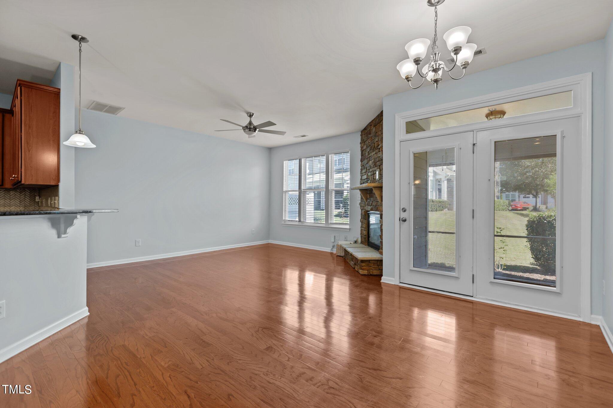 10110 Lynnberry Place