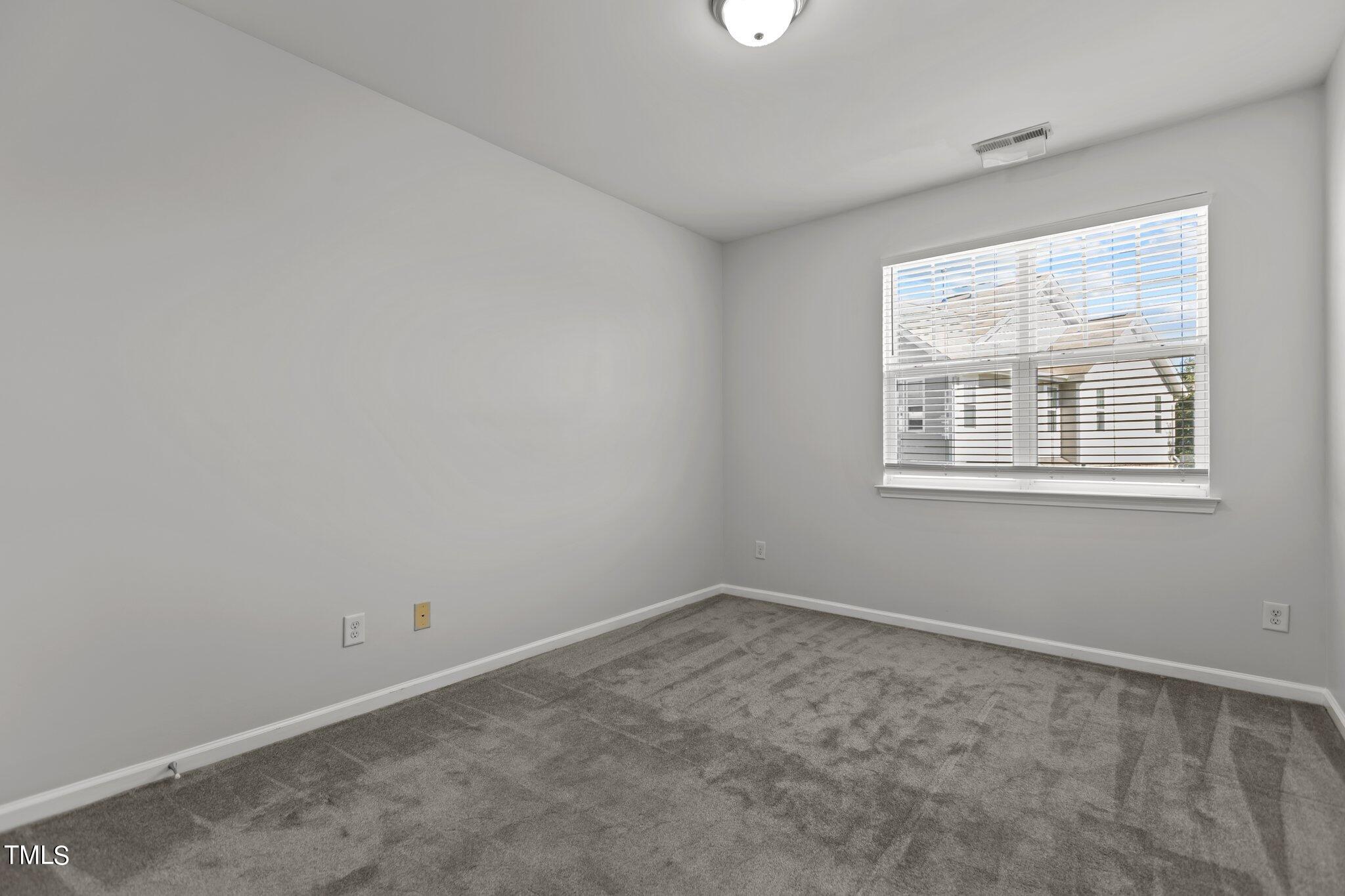 10110 Lynnberry Place