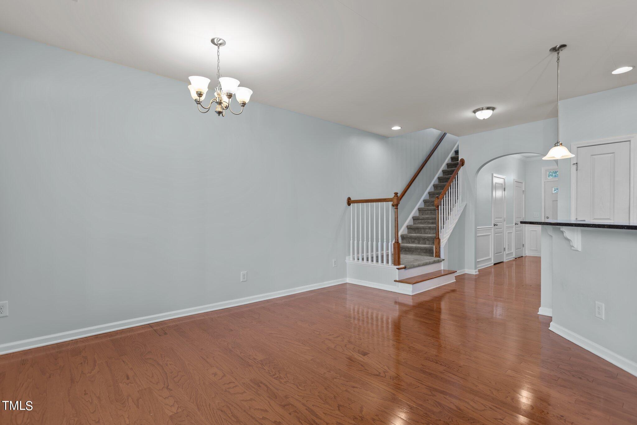 10110 Lynnberry Place