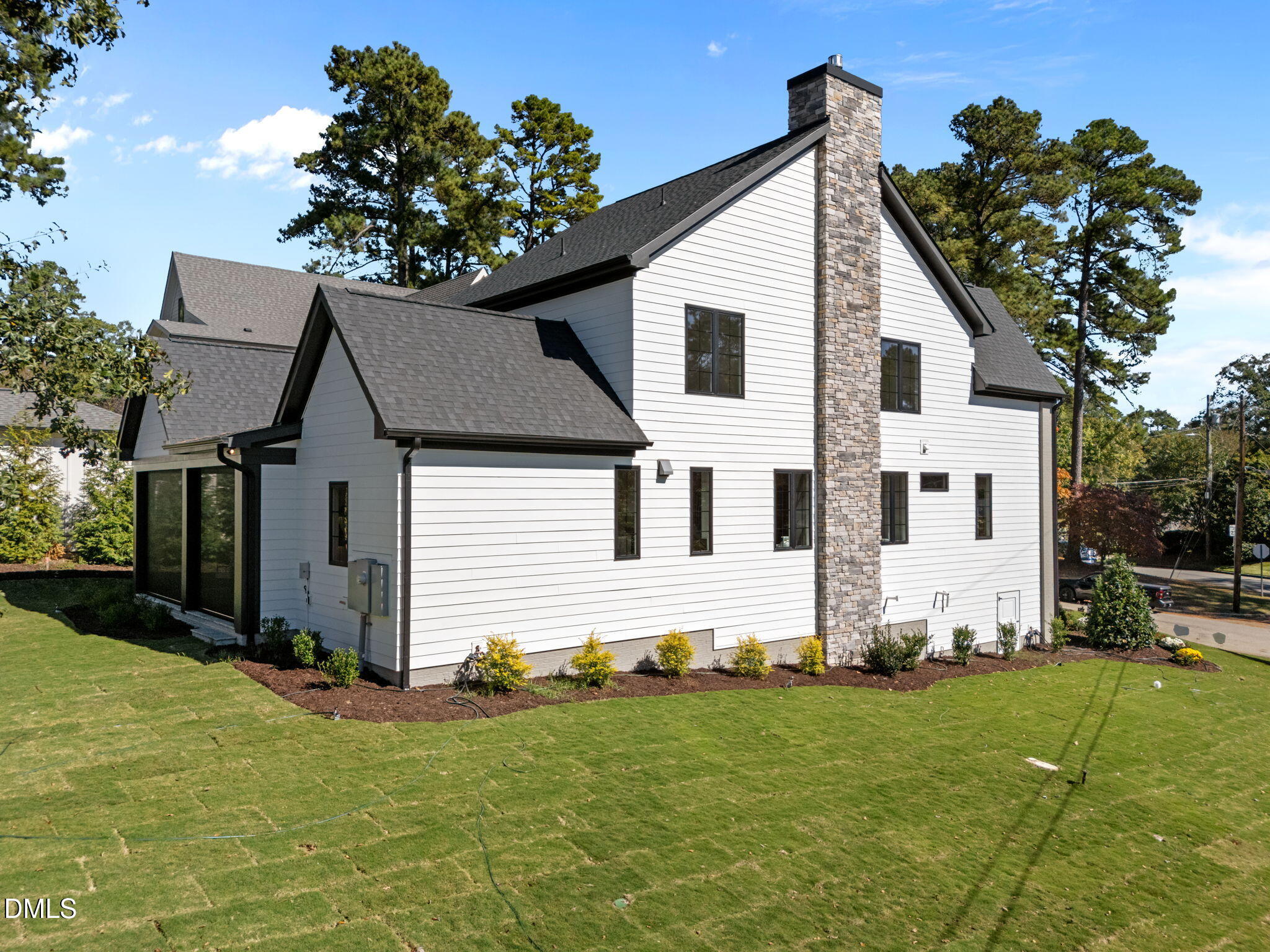 3301 Dell Drive