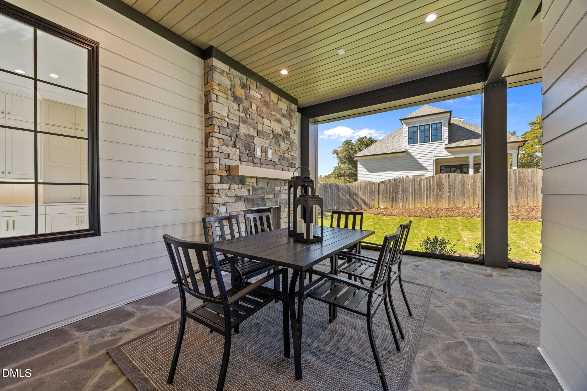 3301 Dell Drive