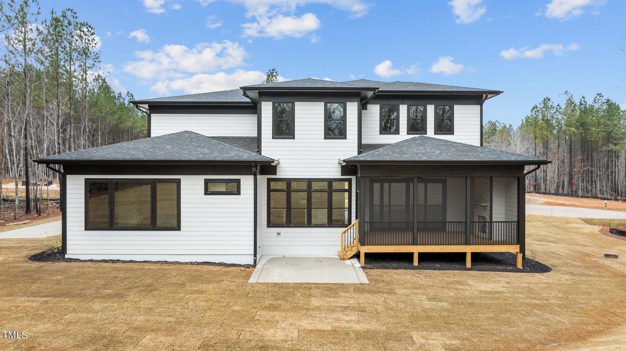 50 Chestnut Oak Drive