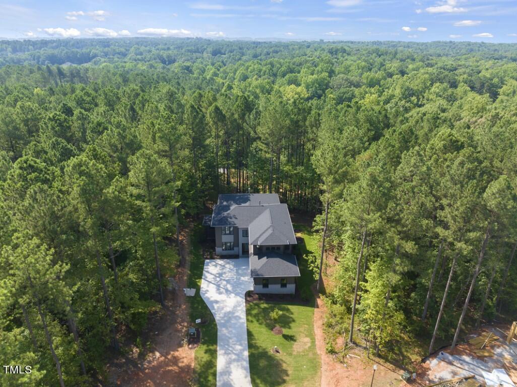 7800 Ailesbury Road