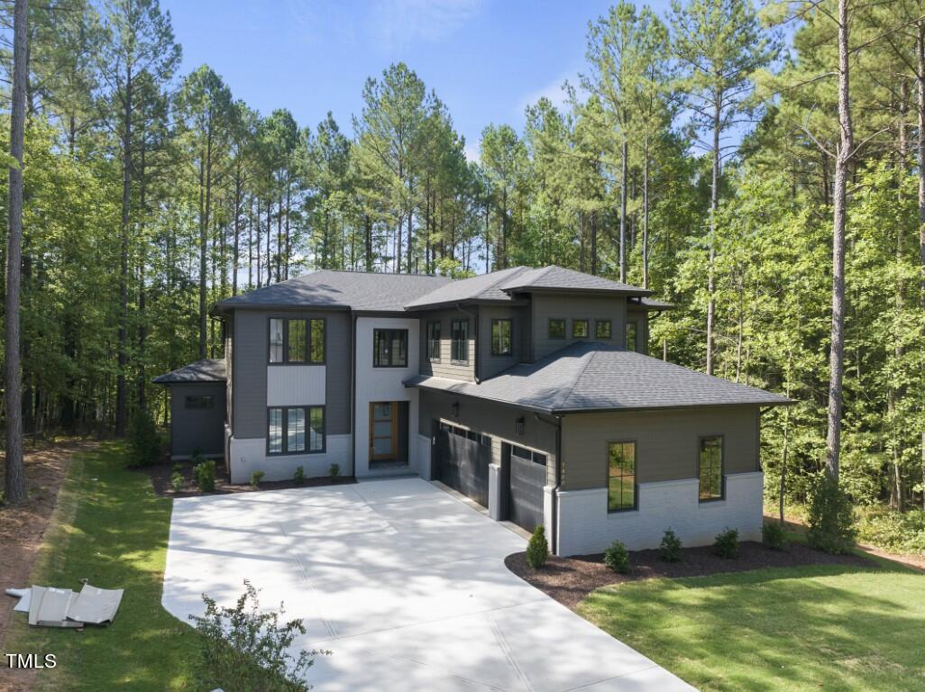 7800 Ailesbury Road
